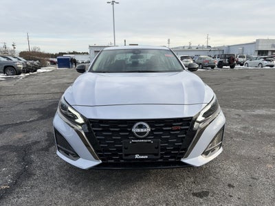 2025 Nissan Altima SR