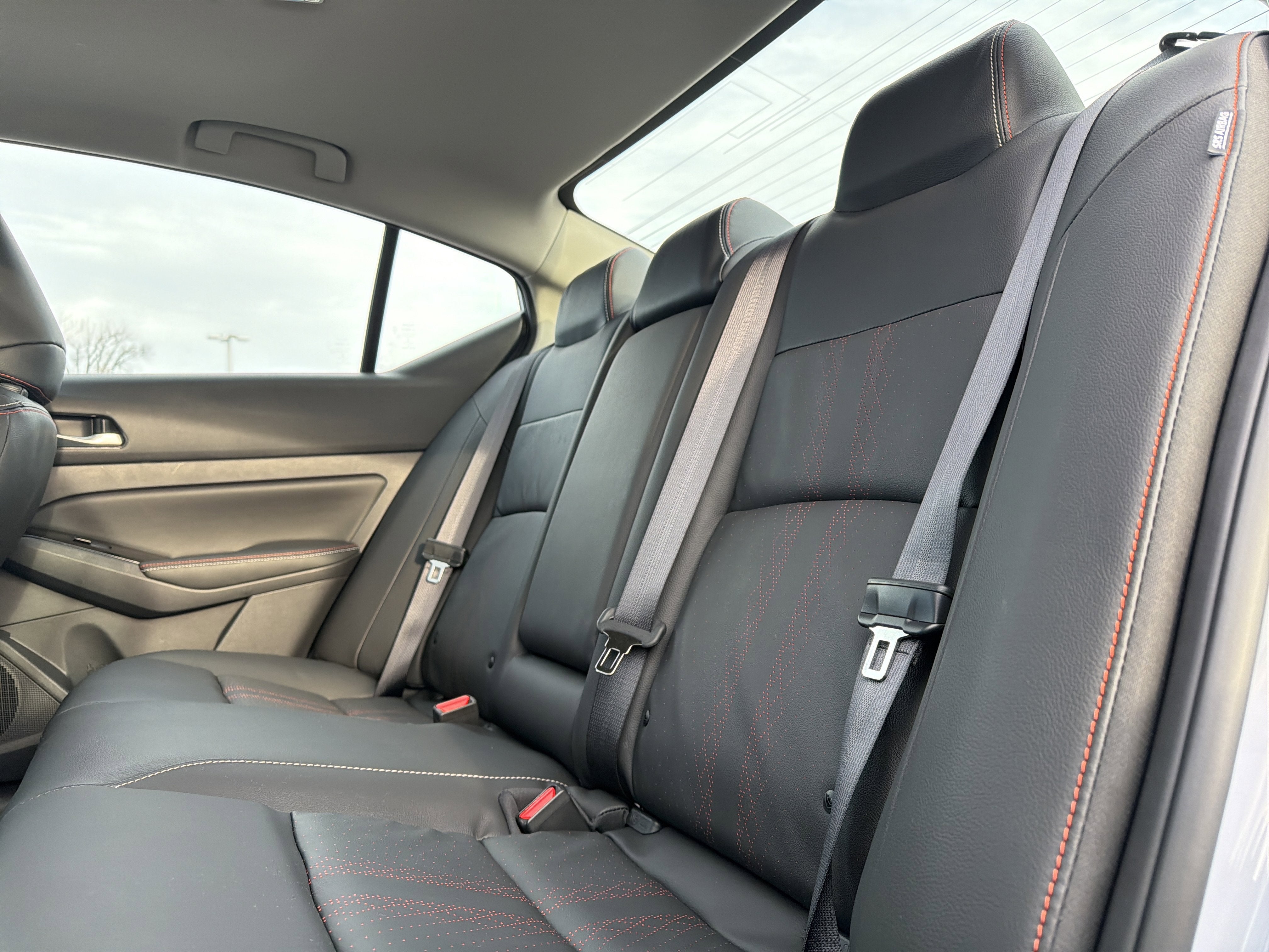 2025 Nissan Altima SR