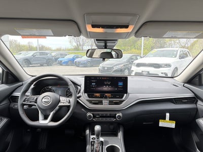 2026 Nissan Altima SR