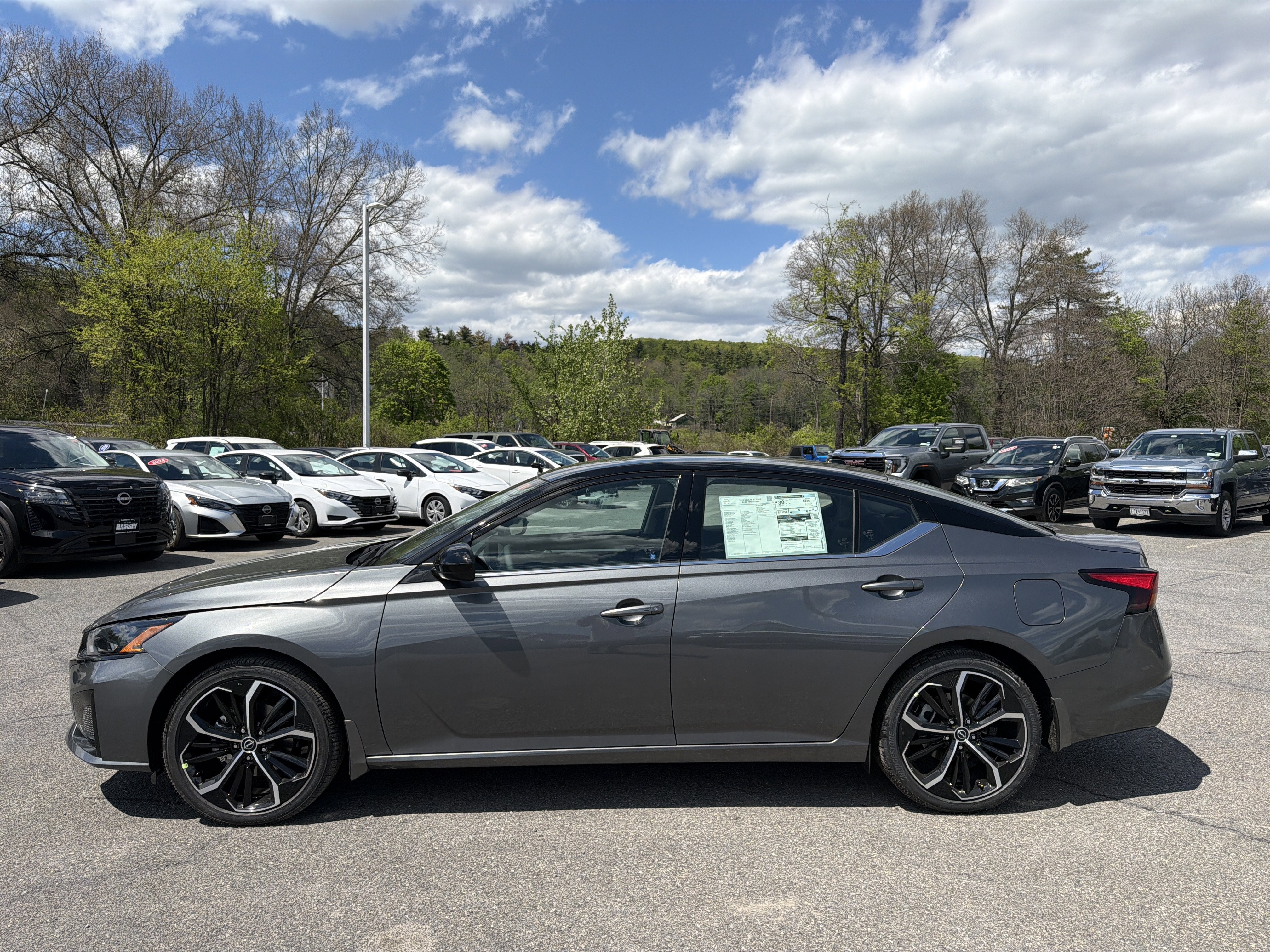 2026 Nissan Altima SR