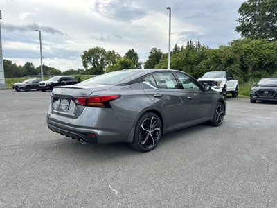 2025 Nissan Altima SR