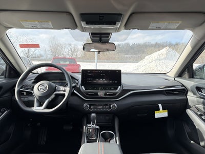 2025 Nissan Altima SR