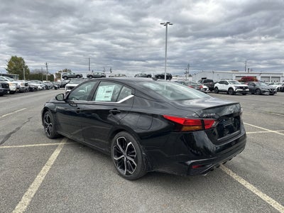 2025 Nissan Altima SR