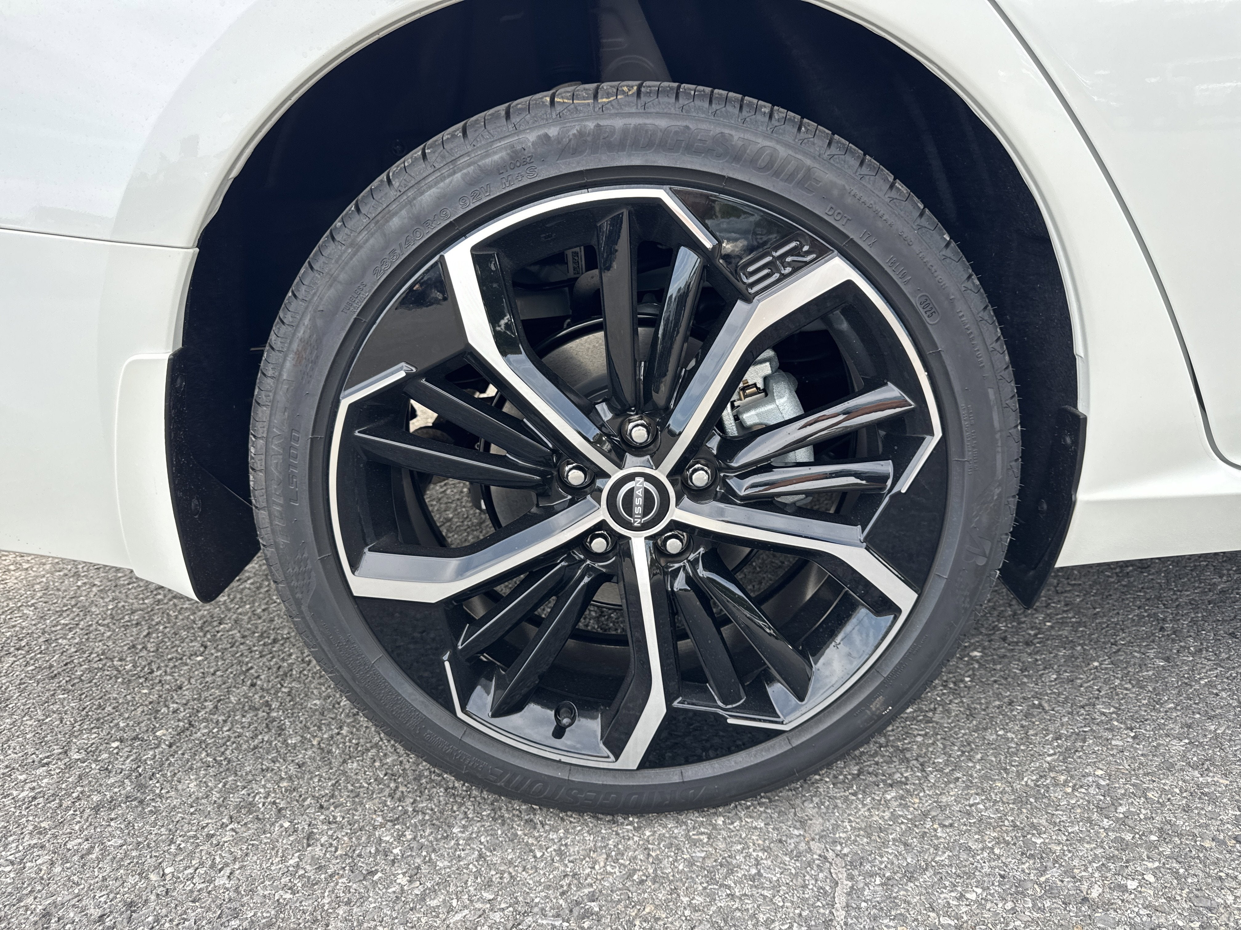 2025 Nissan Altima SR