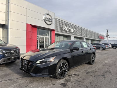 2025 Nissan Altima SR