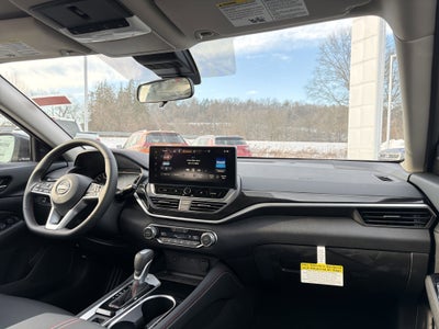 2025 Nissan Altima SR