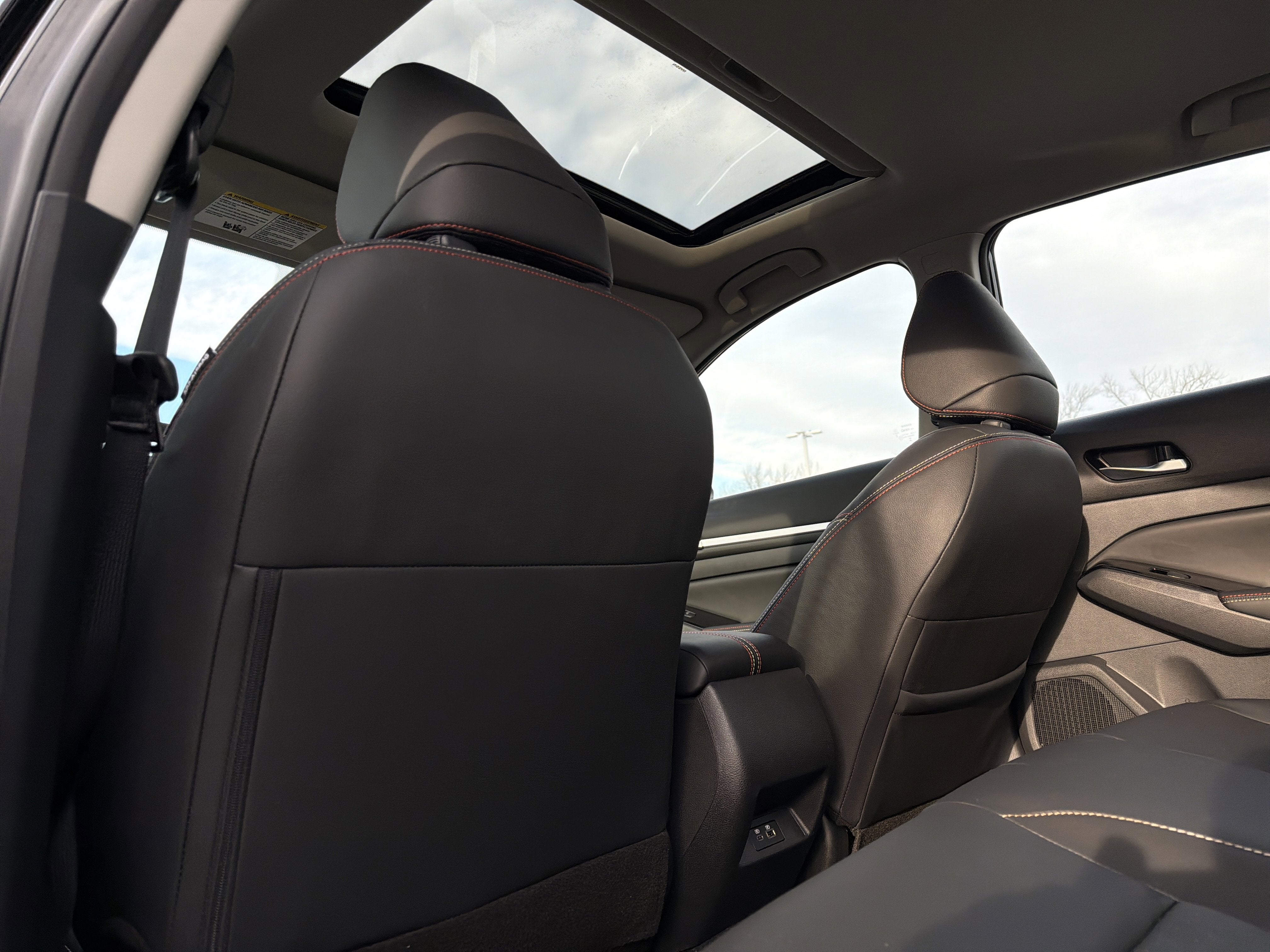 2025 Nissan Altima SR