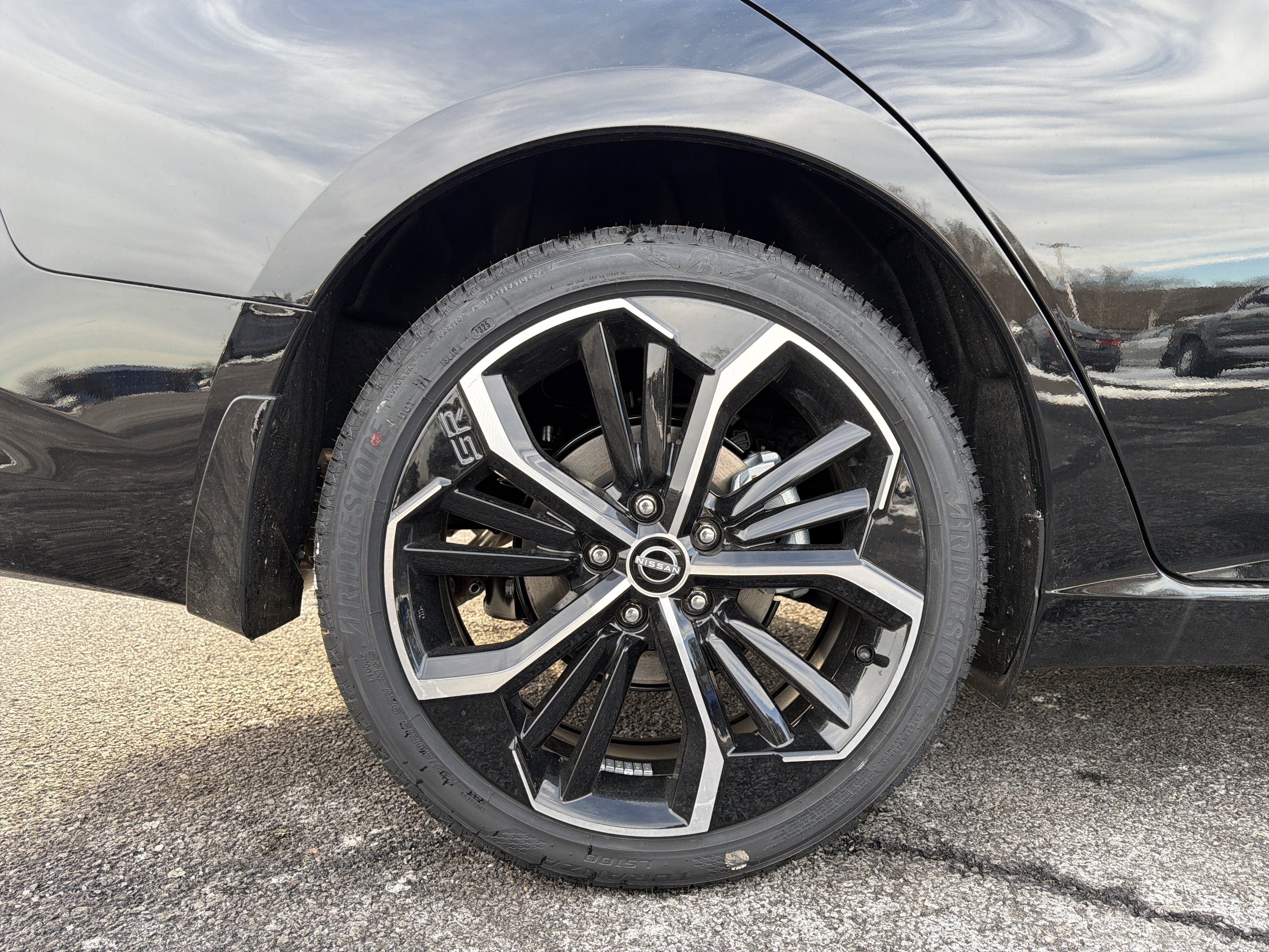 2025 Nissan Altima SR