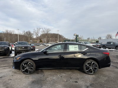 2025 Nissan Altima SR