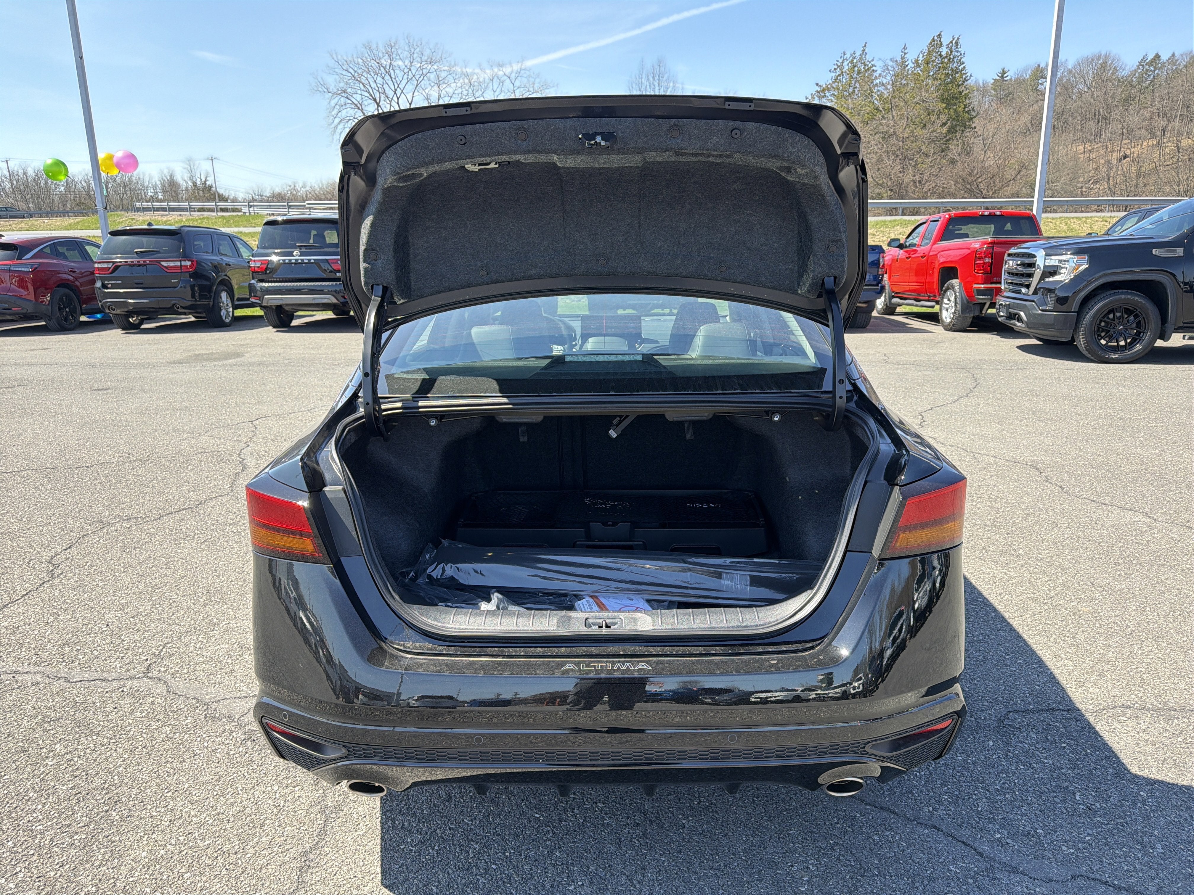 2026 Nissan Altima SR