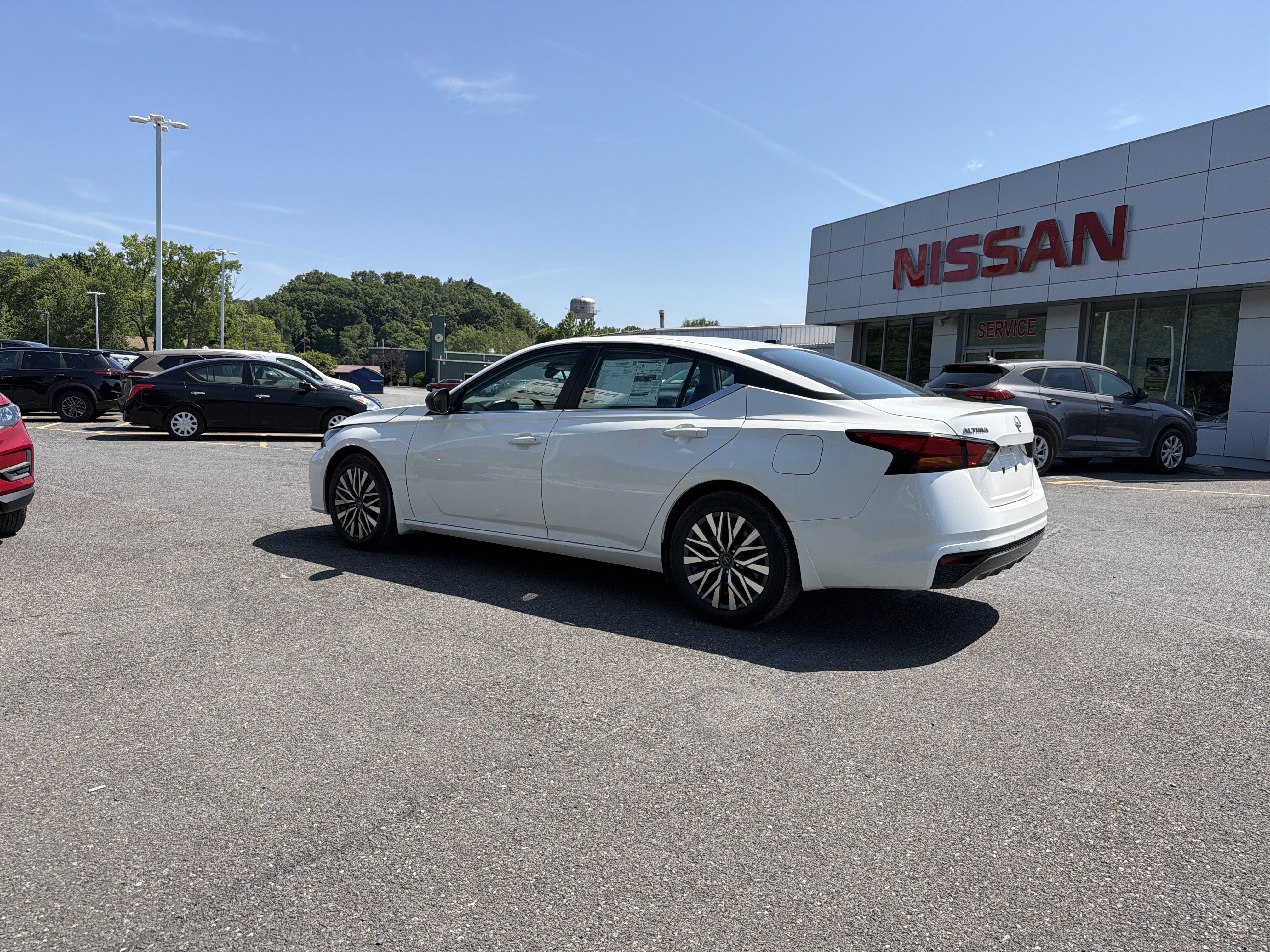 2026 Nissan Altima SV