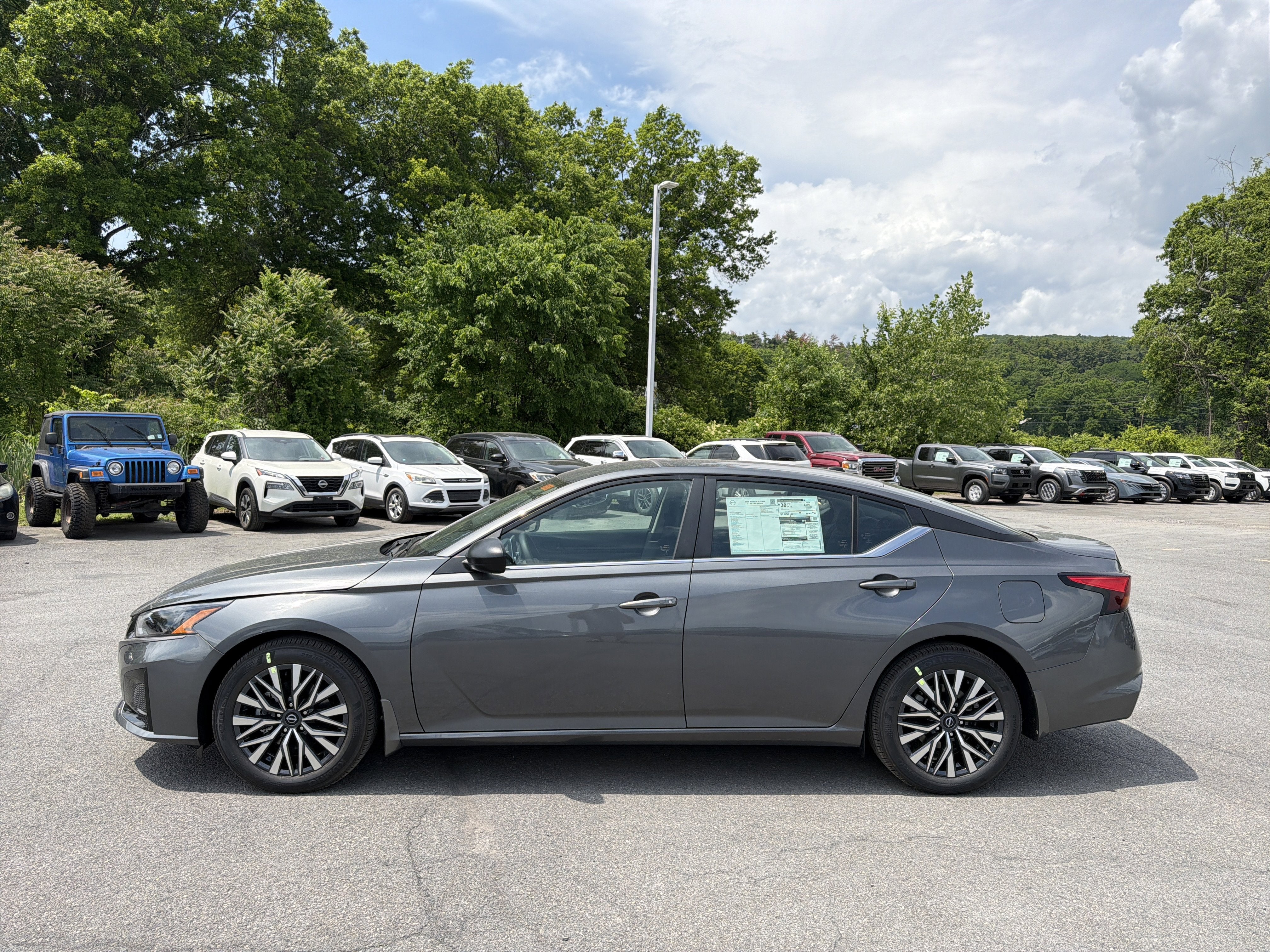 2026 Nissan Altima SV