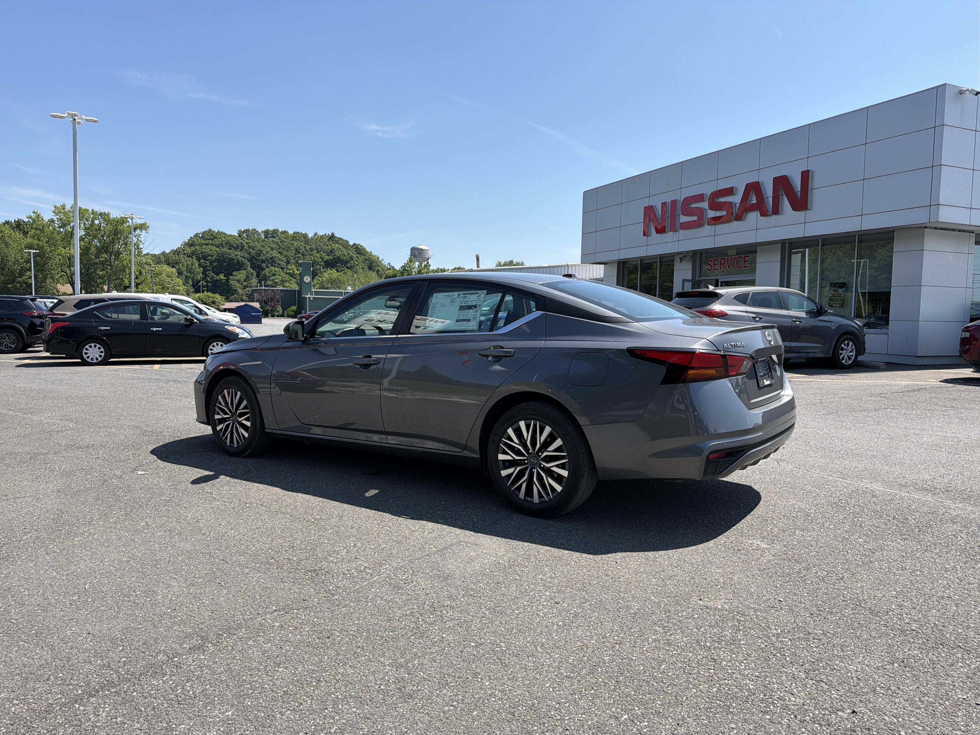 2026 Nissan Altima SV