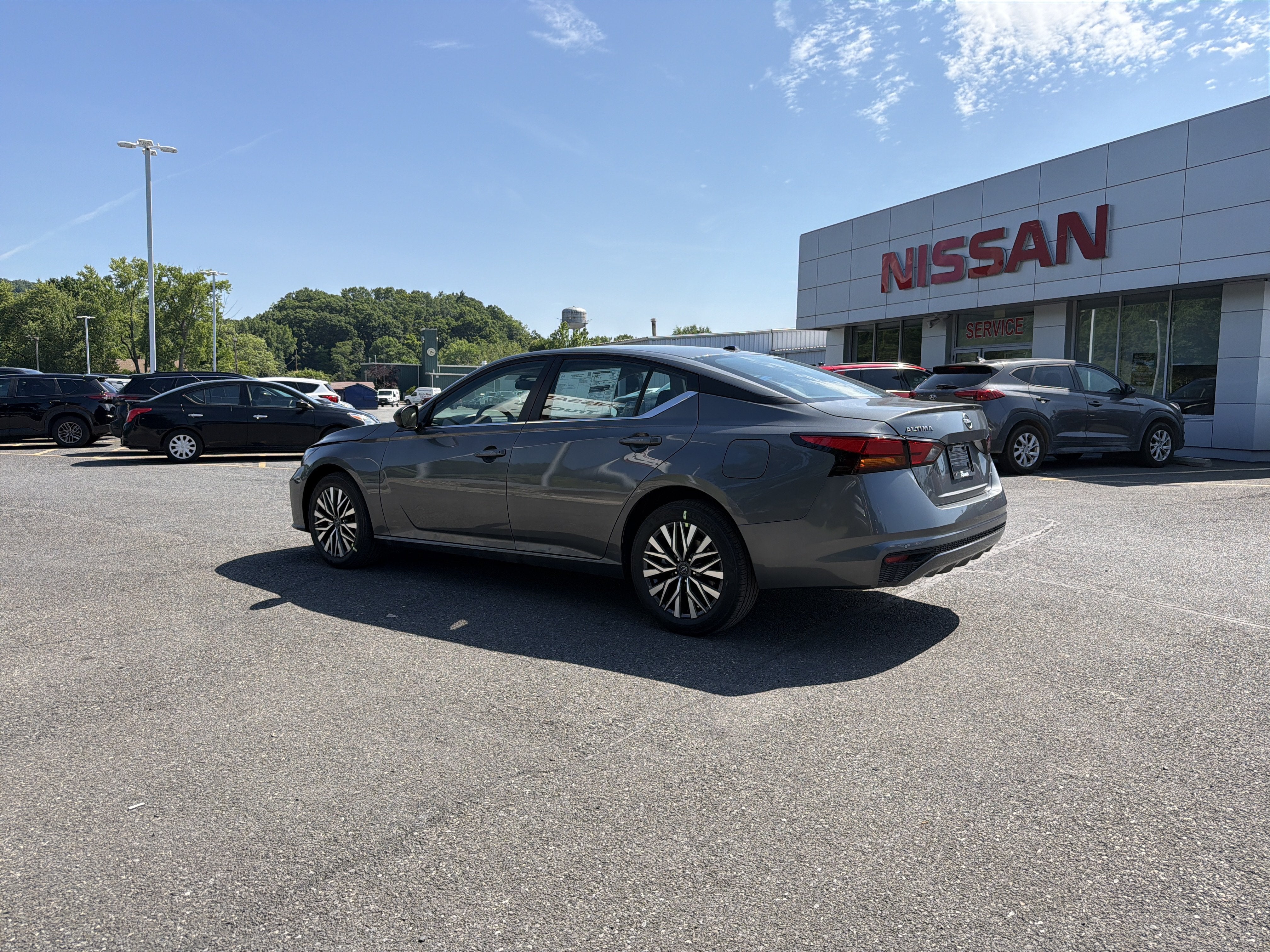 2026 Nissan Altima SV