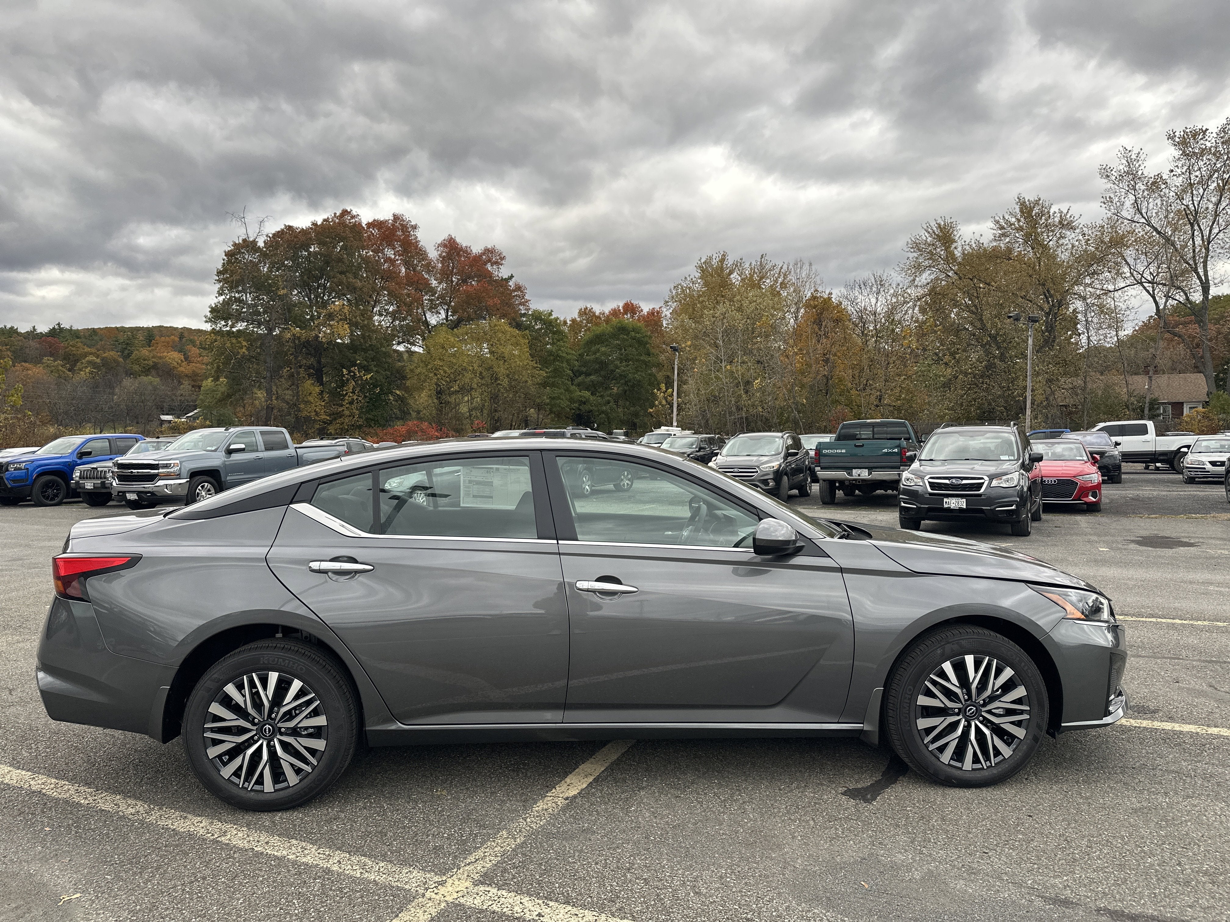 2025 Nissan Altima SV