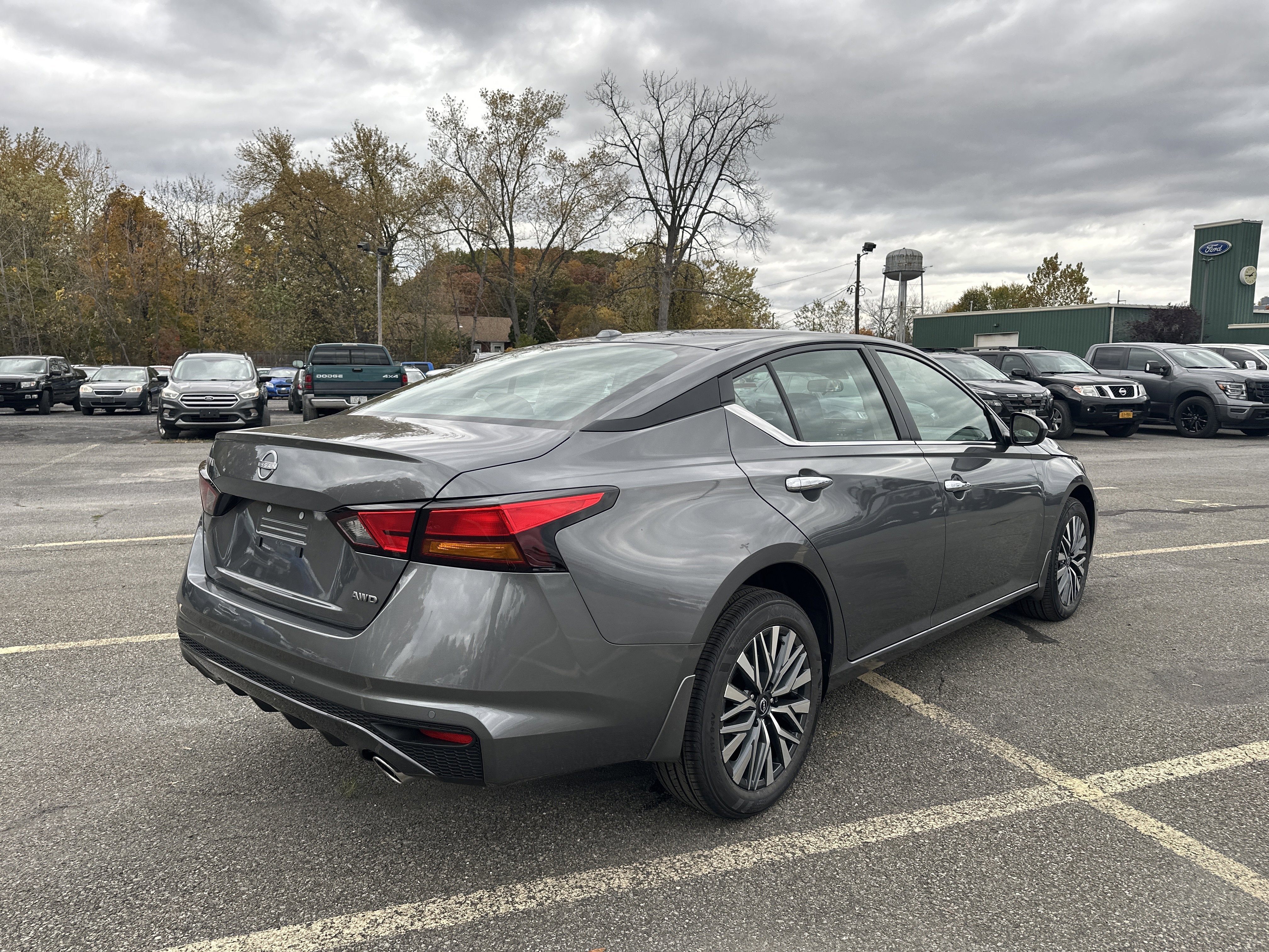 2025 Nissan Altima SV