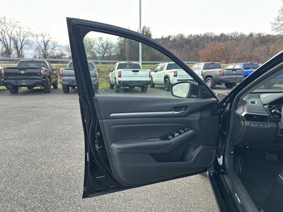 2025 Nissan Altima SL