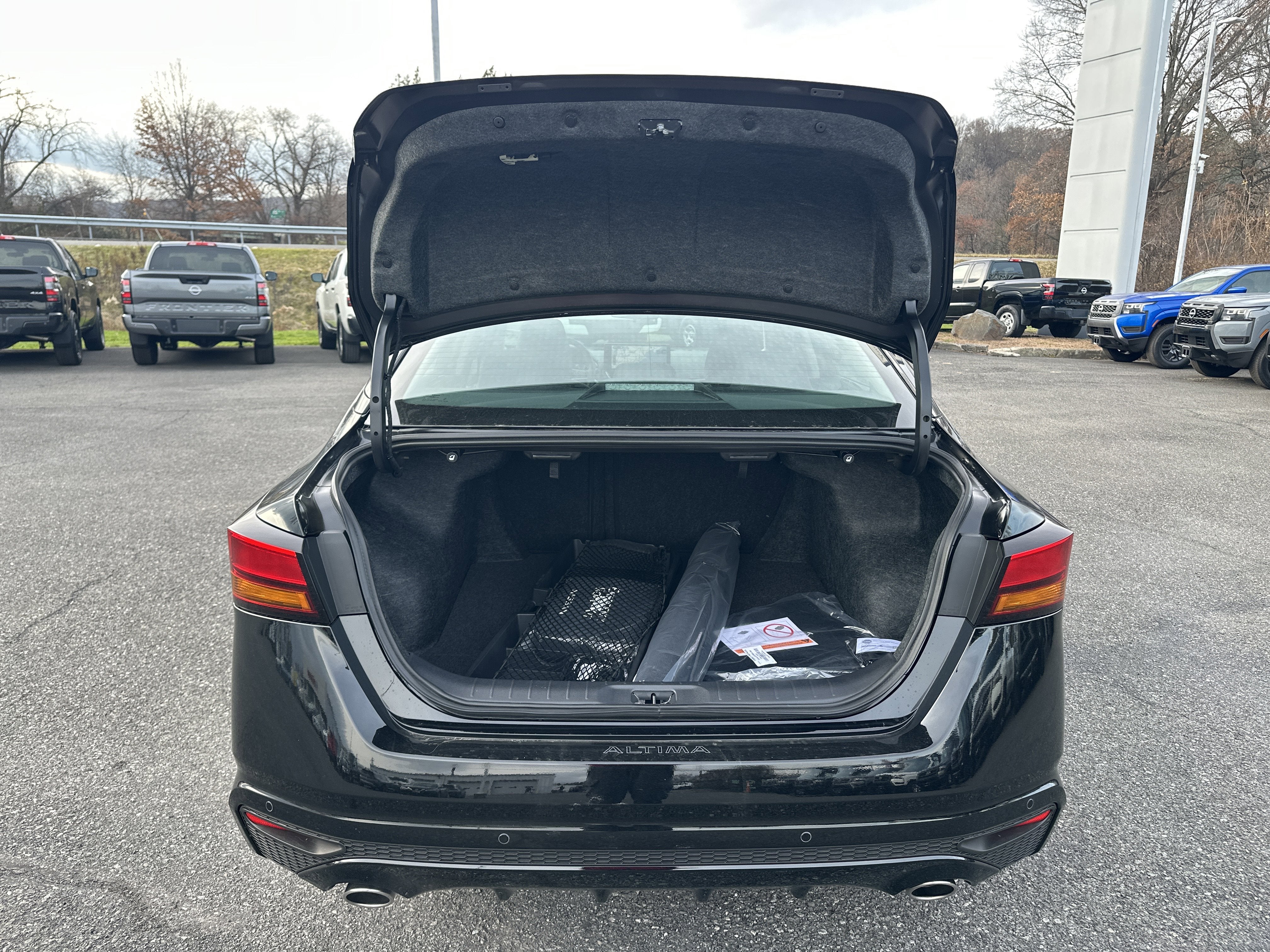 2025 Nissan Altima SL