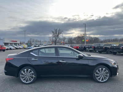 2025 Nissan Altima SL