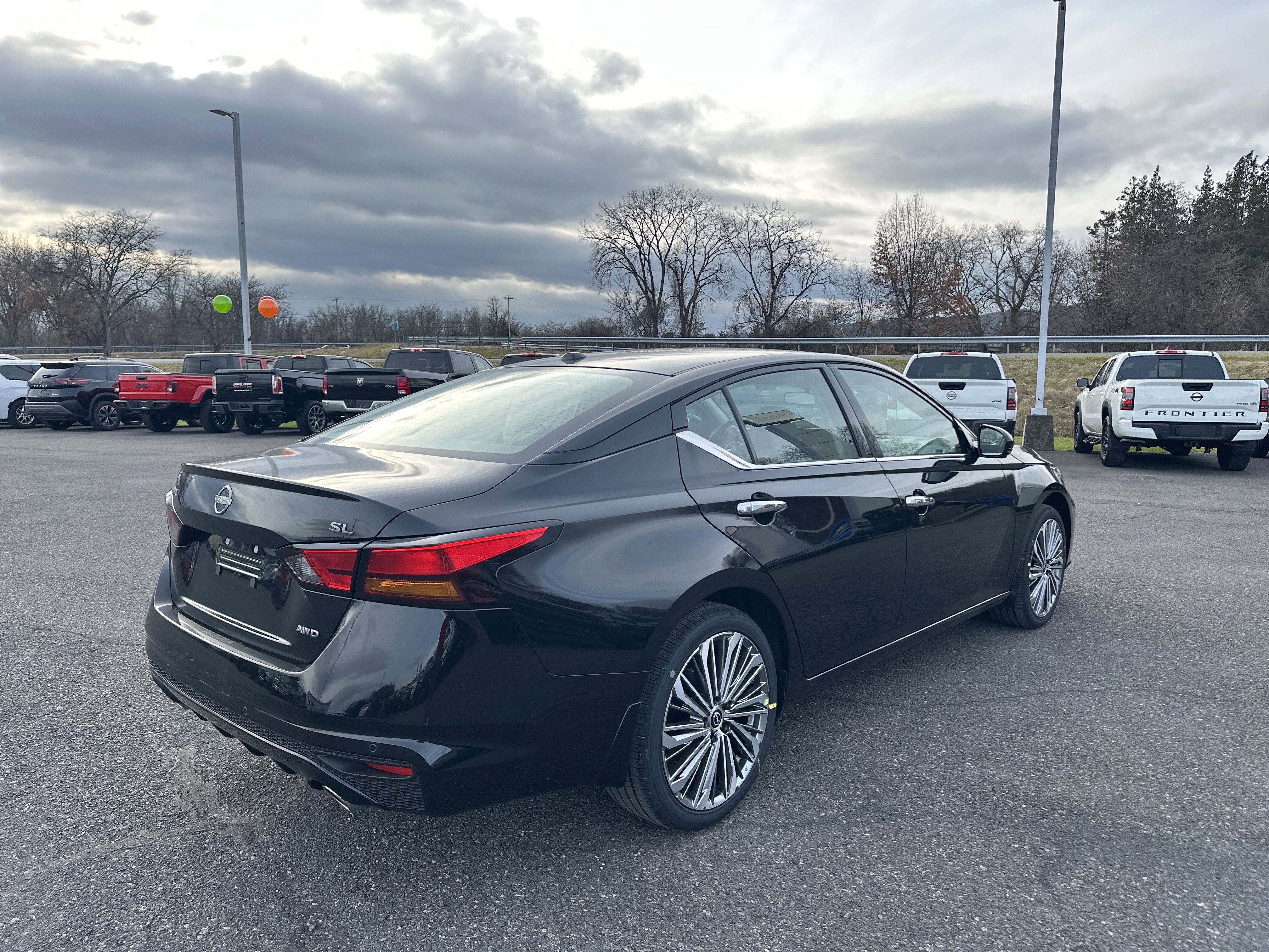 2025 Nissan Altima SL