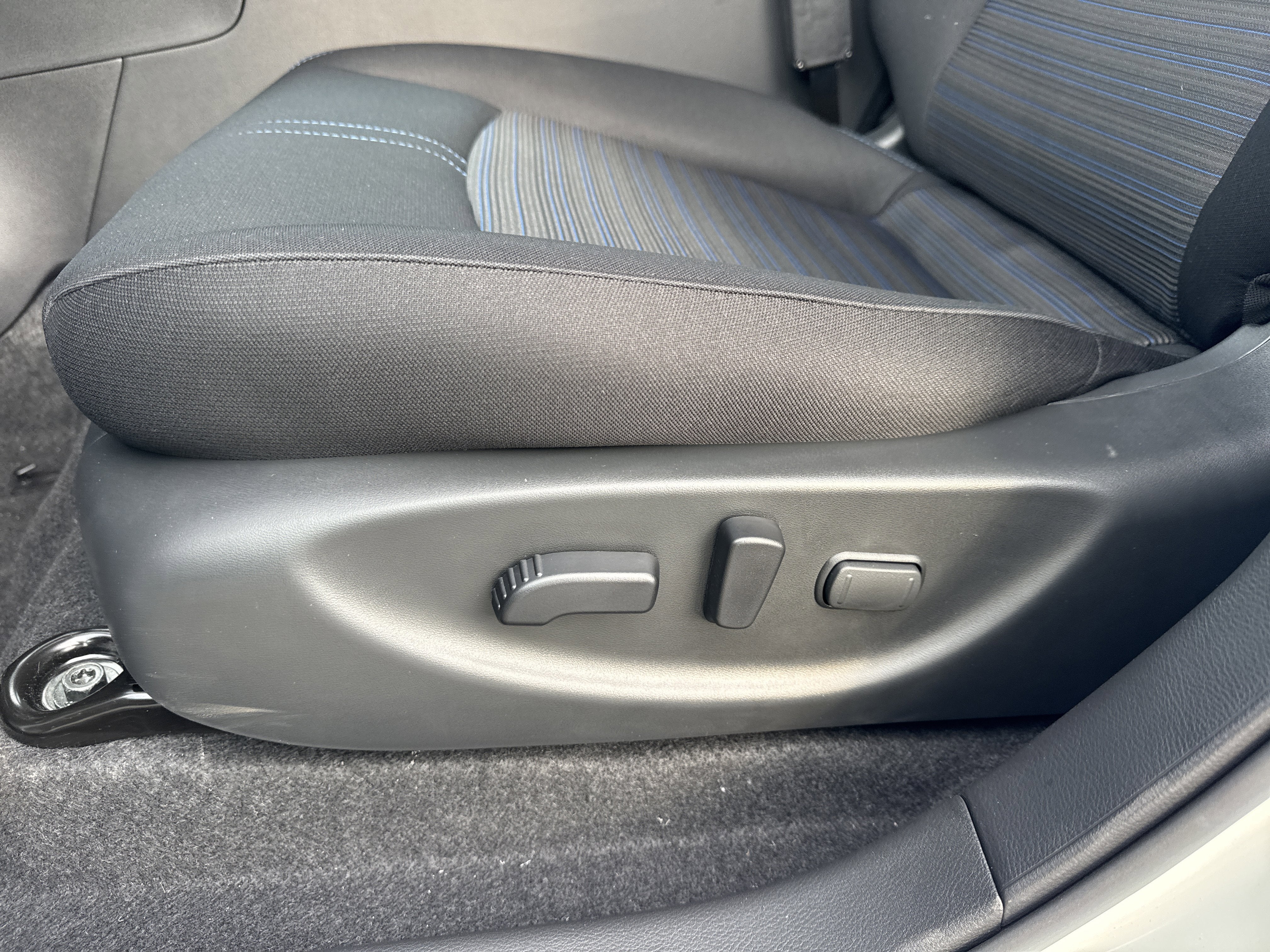 2025 Nissan LEAF SV PLUS