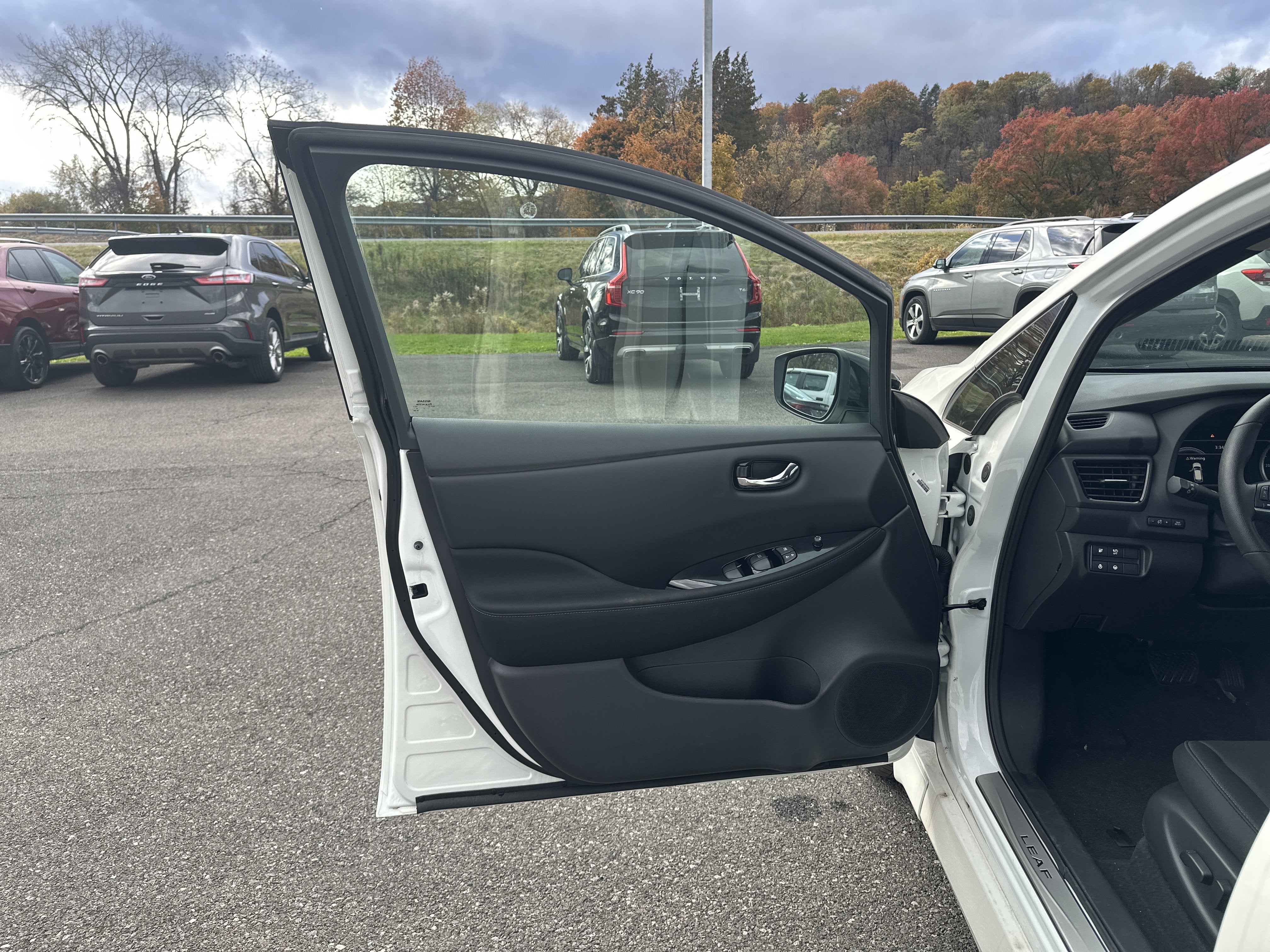 2025 Nissan LEAF SV PLUS