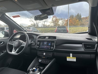 2025 Nissan LEAF SV PLUS