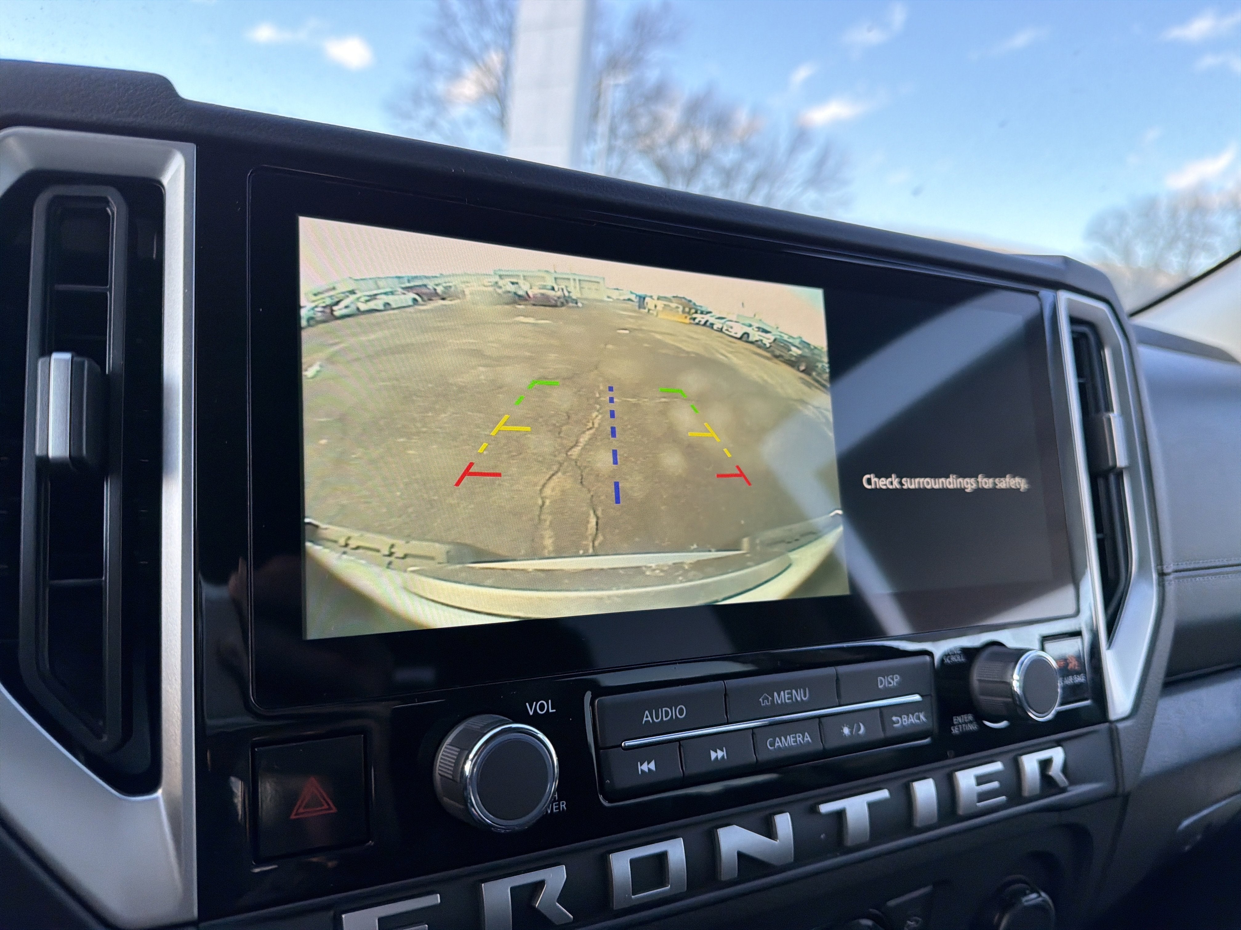 2026 Nissan Frontier SV