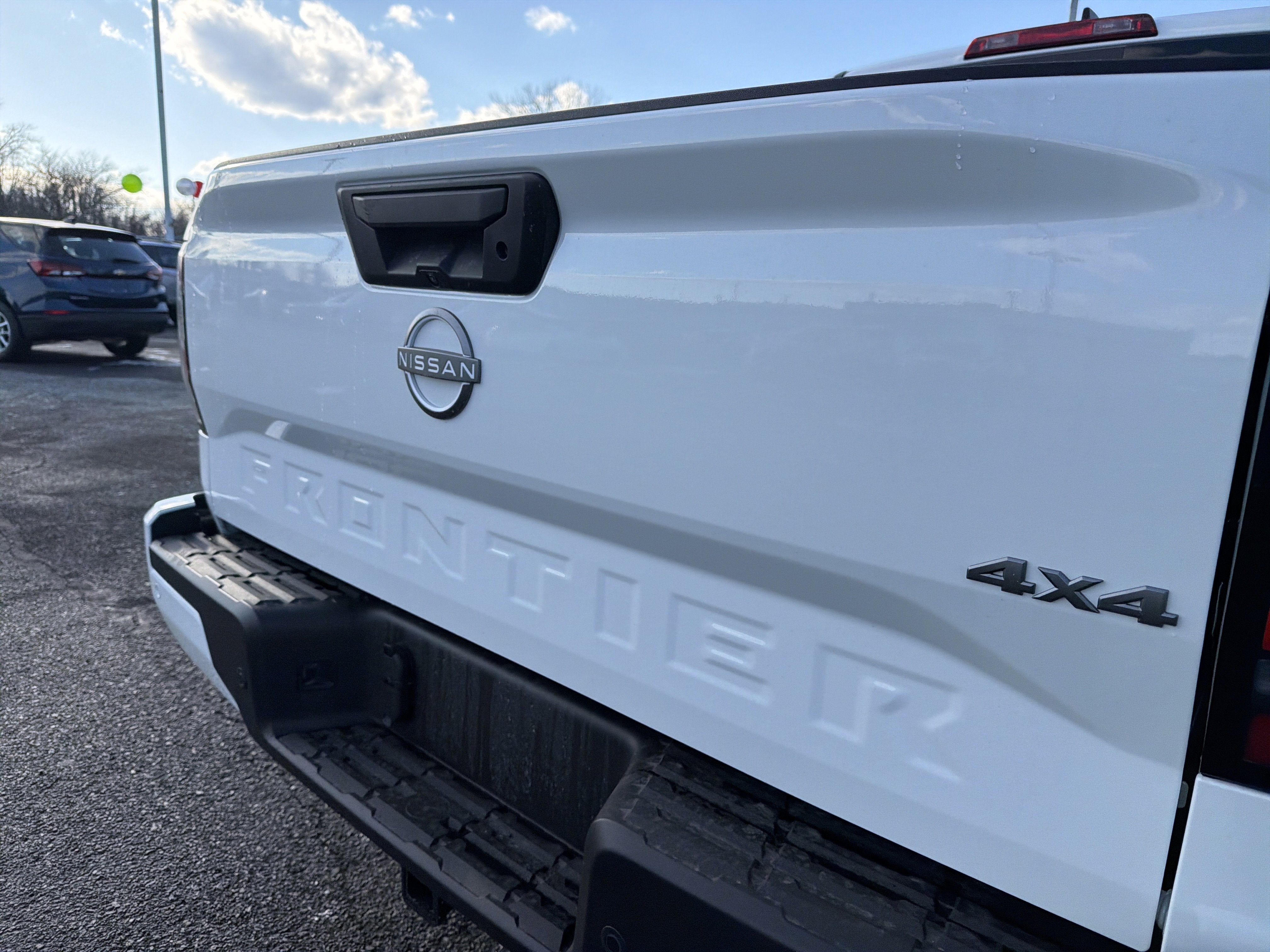 2026 Nissan Frontier SV