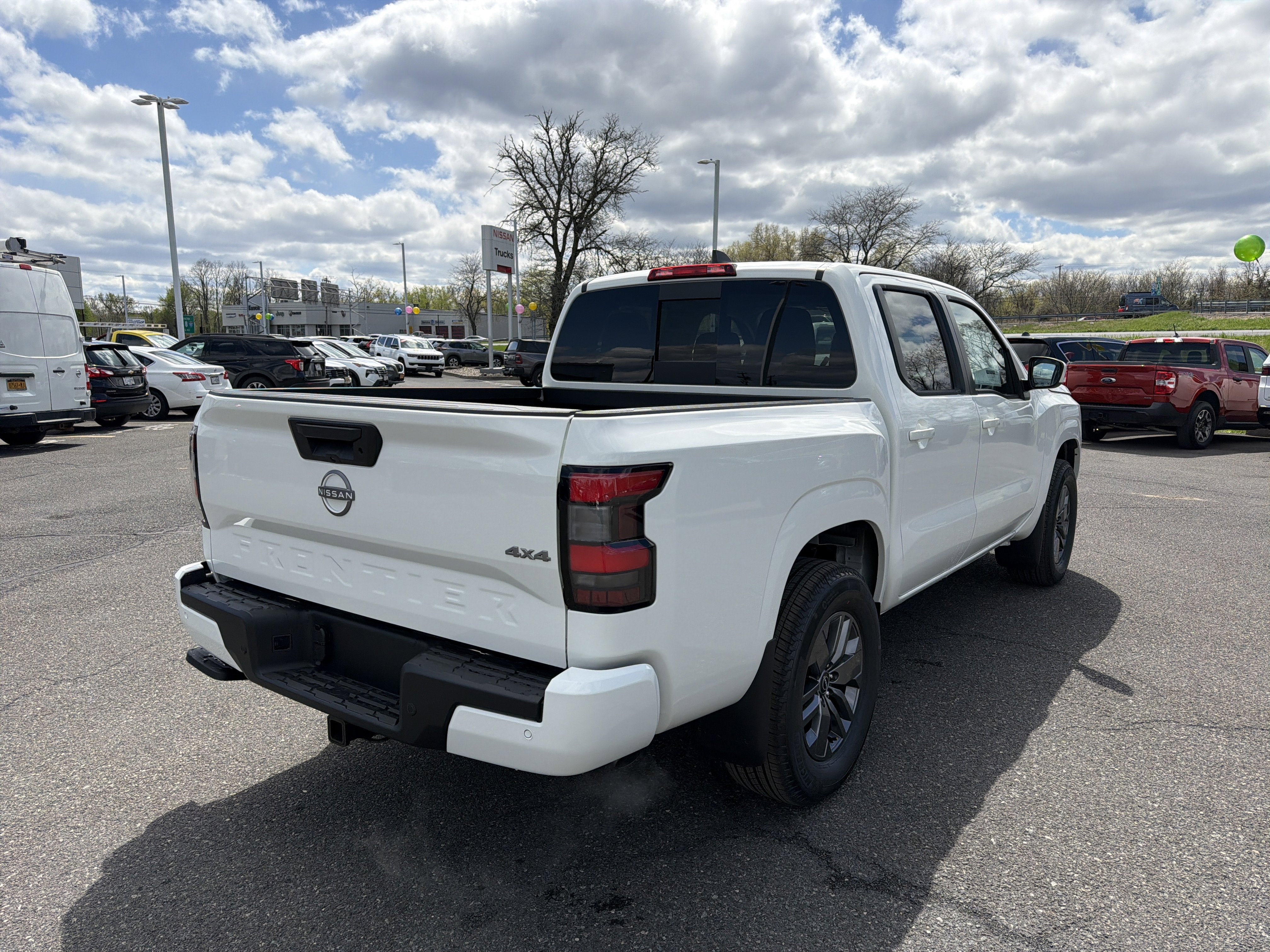 2026 Nissan Frontier SV