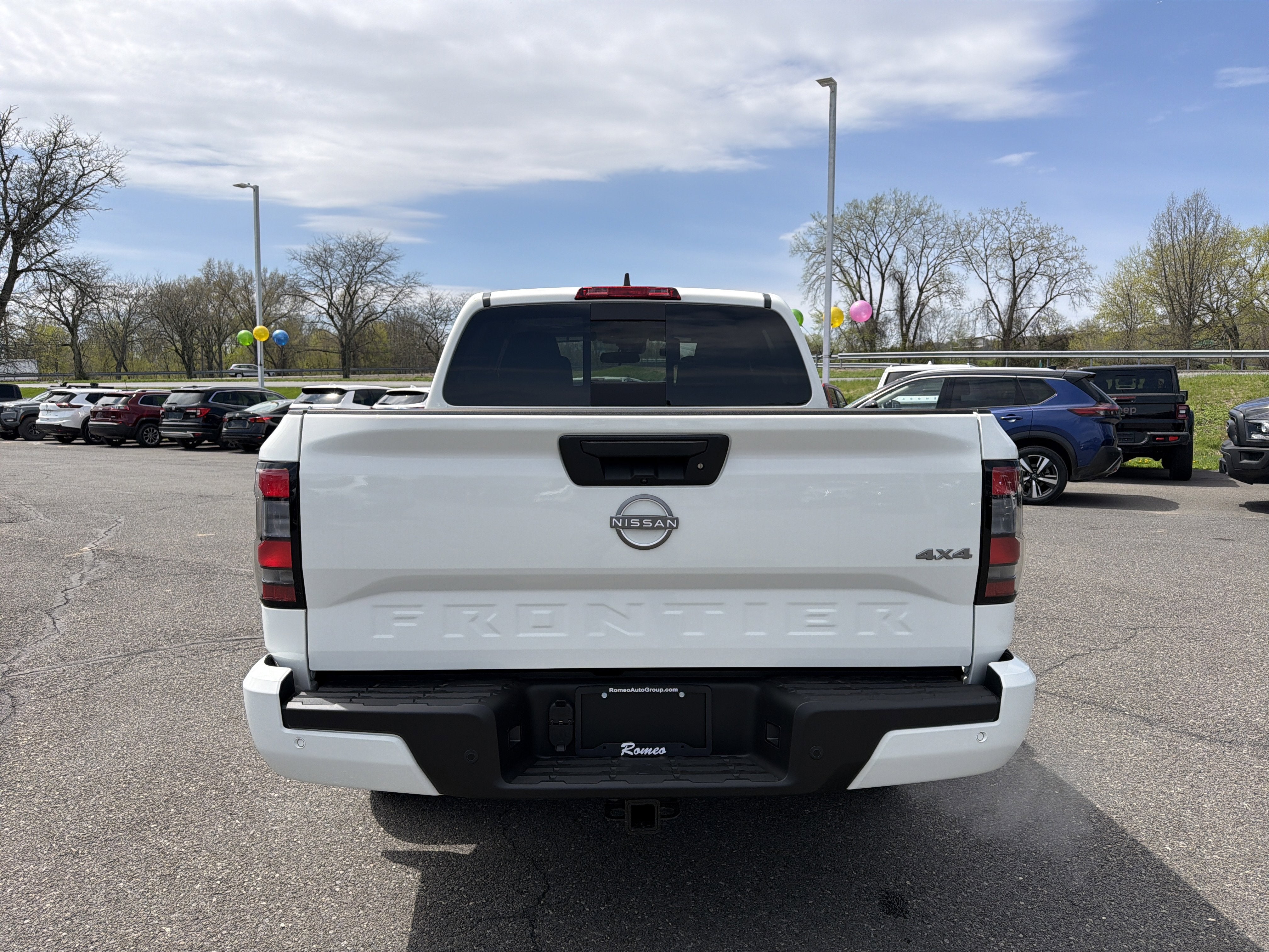 2026 Nissan Frontier SV