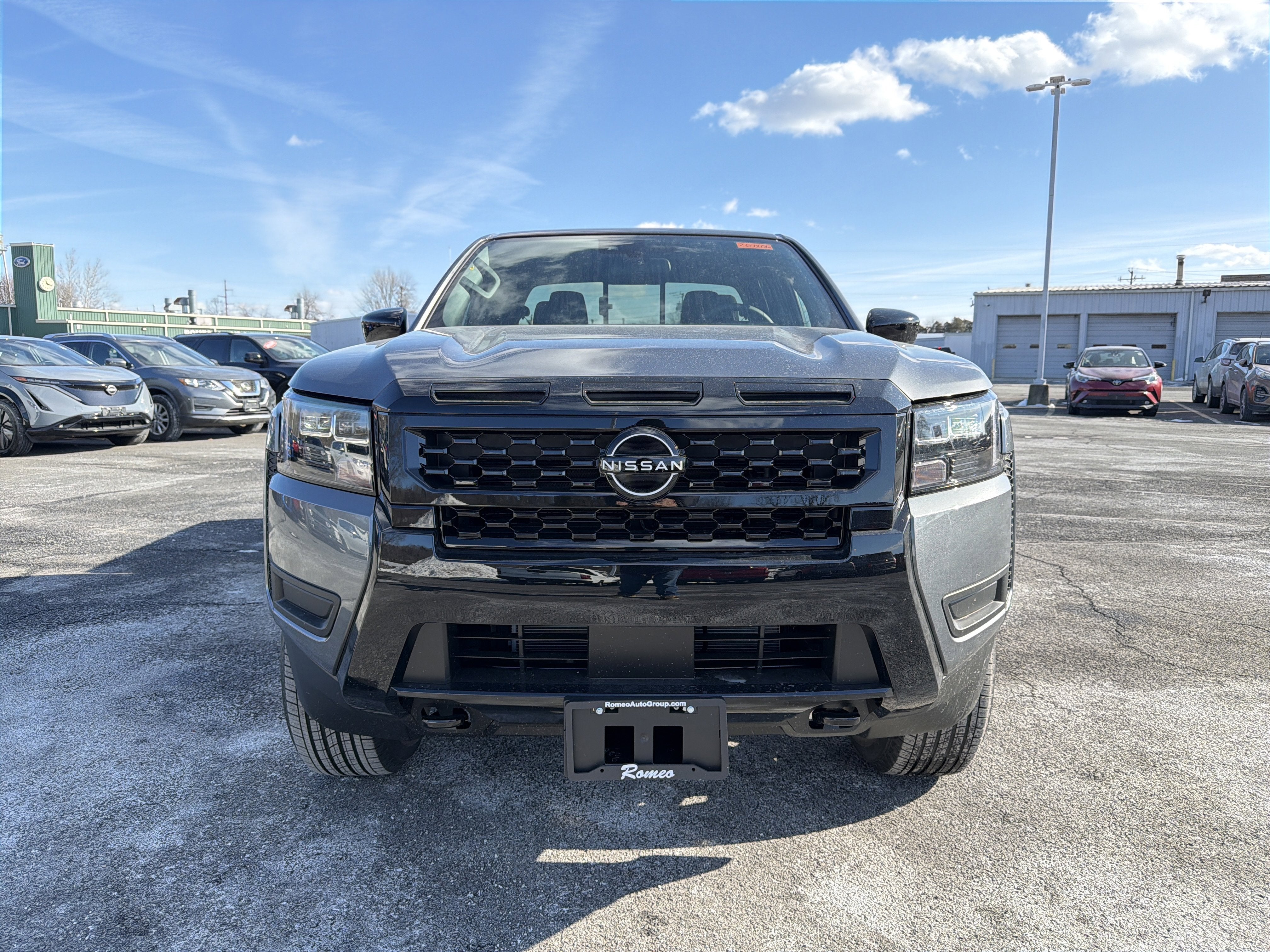 2026 Nissan Frontier SV