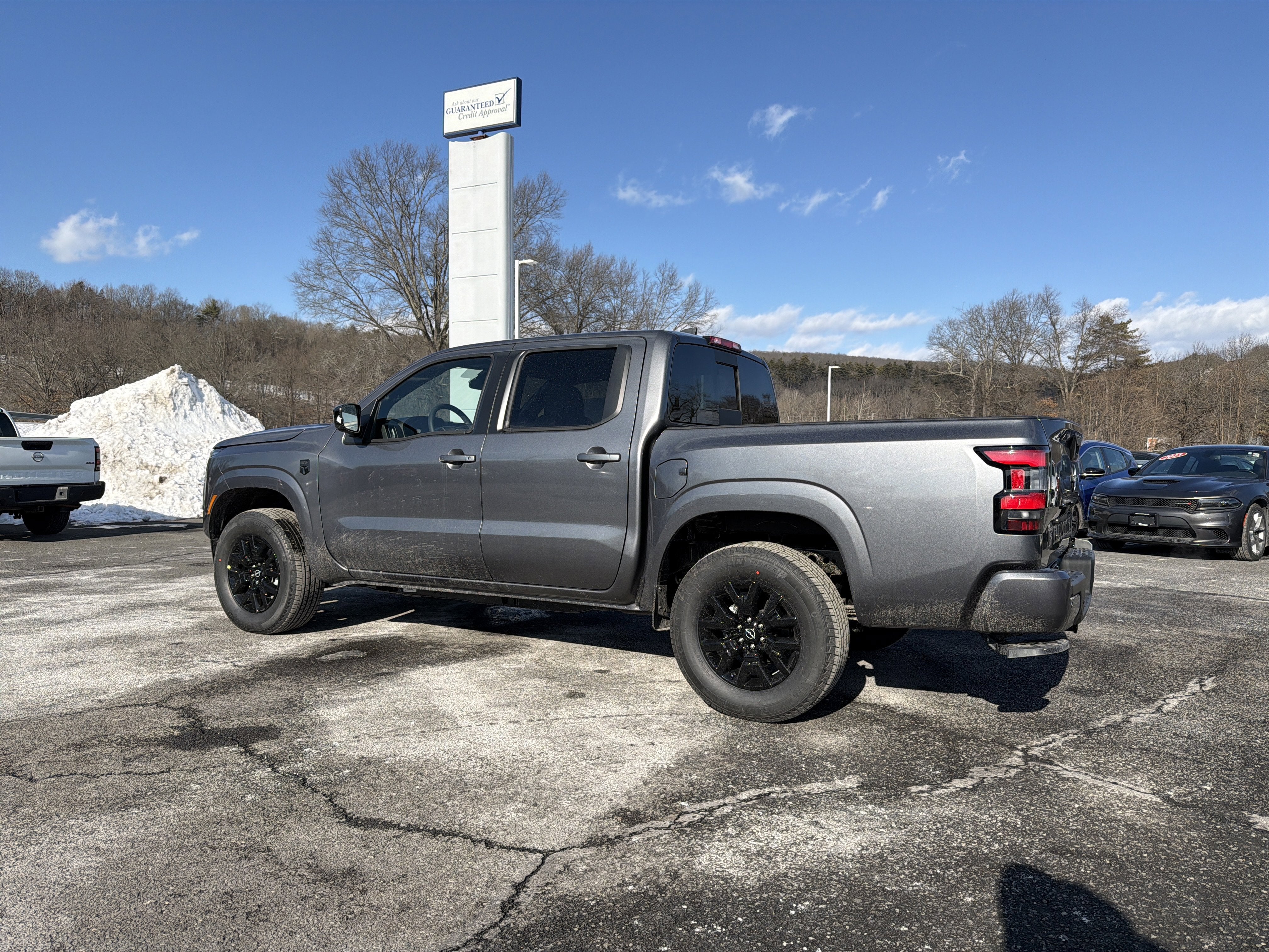 2026 Nissan Frontier SV
