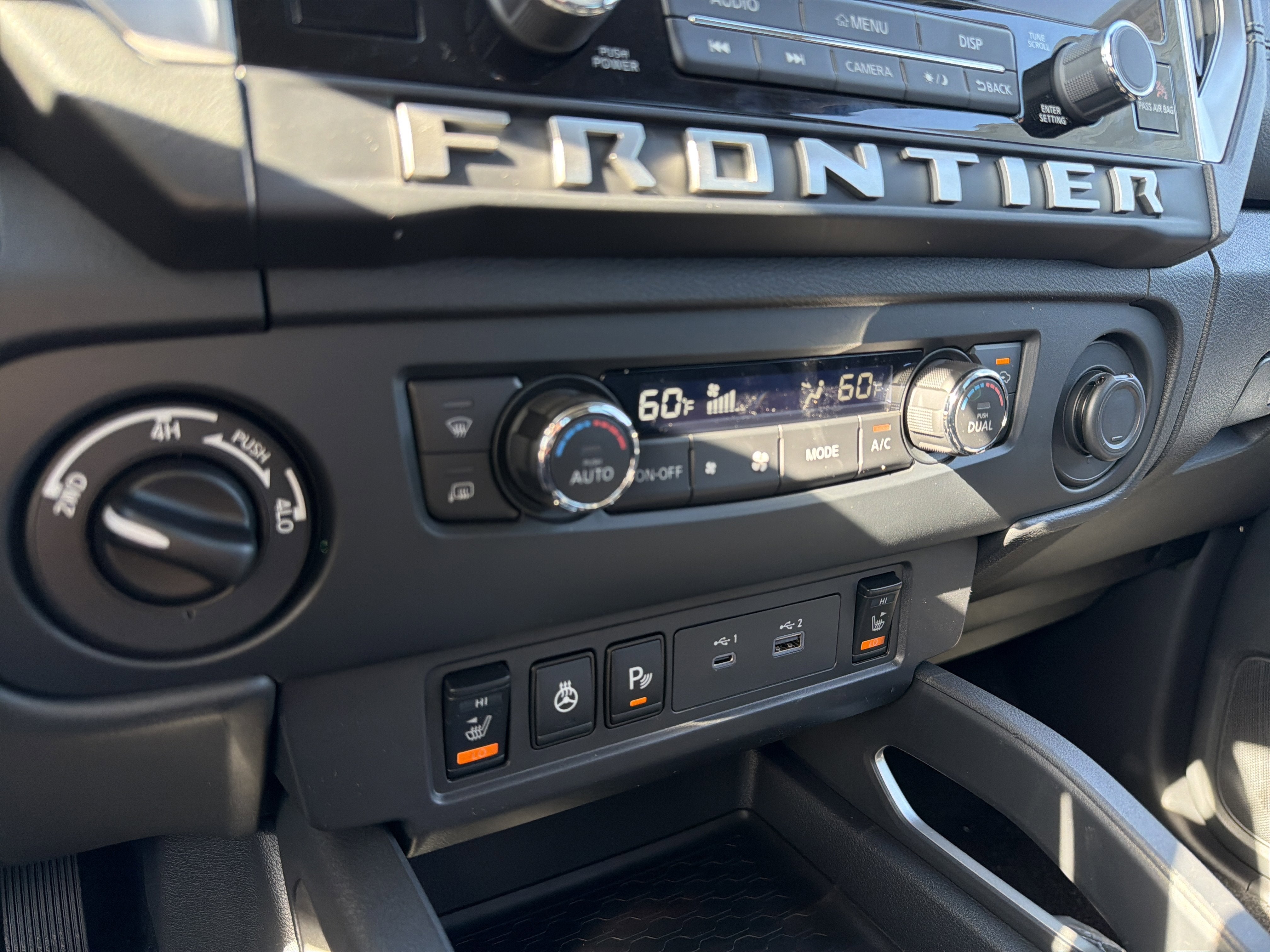 2026 Nissan Frontier SV