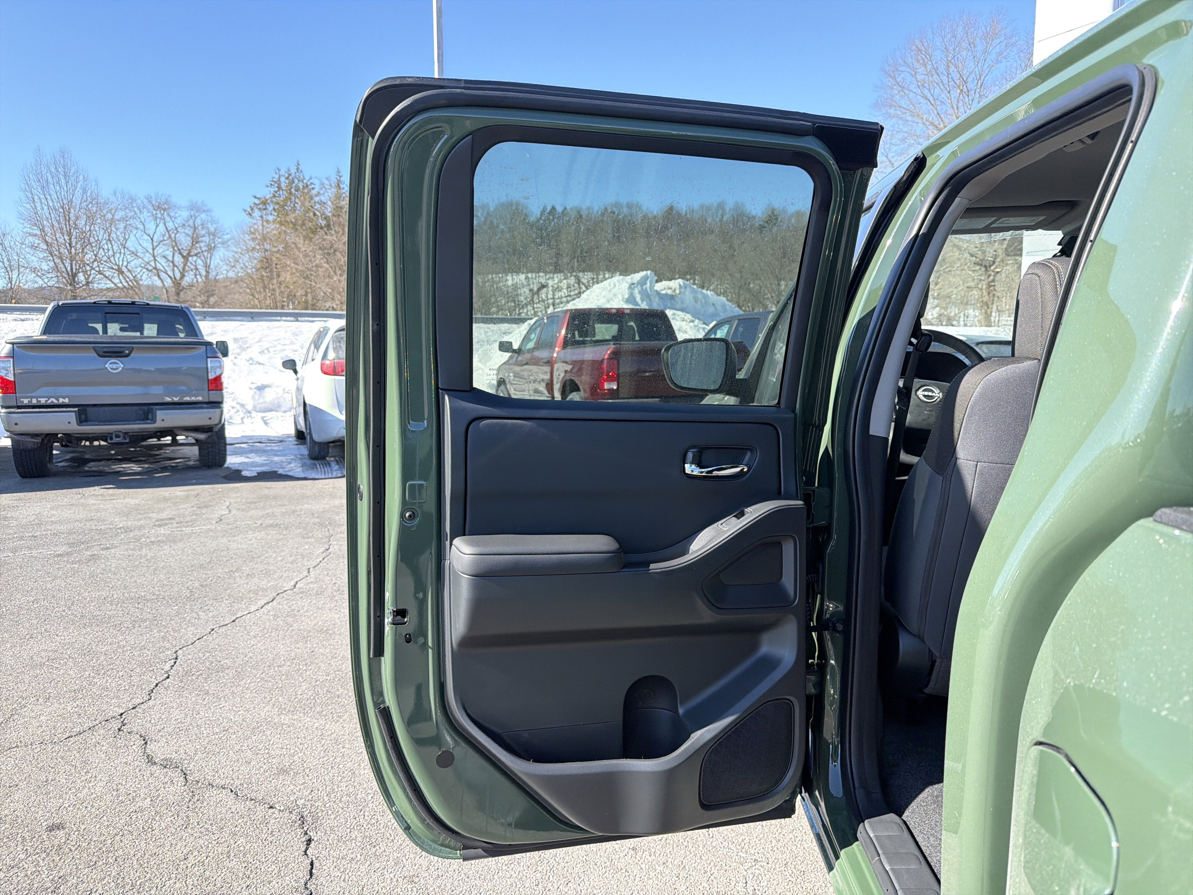 2026 Nissan Frontier SV