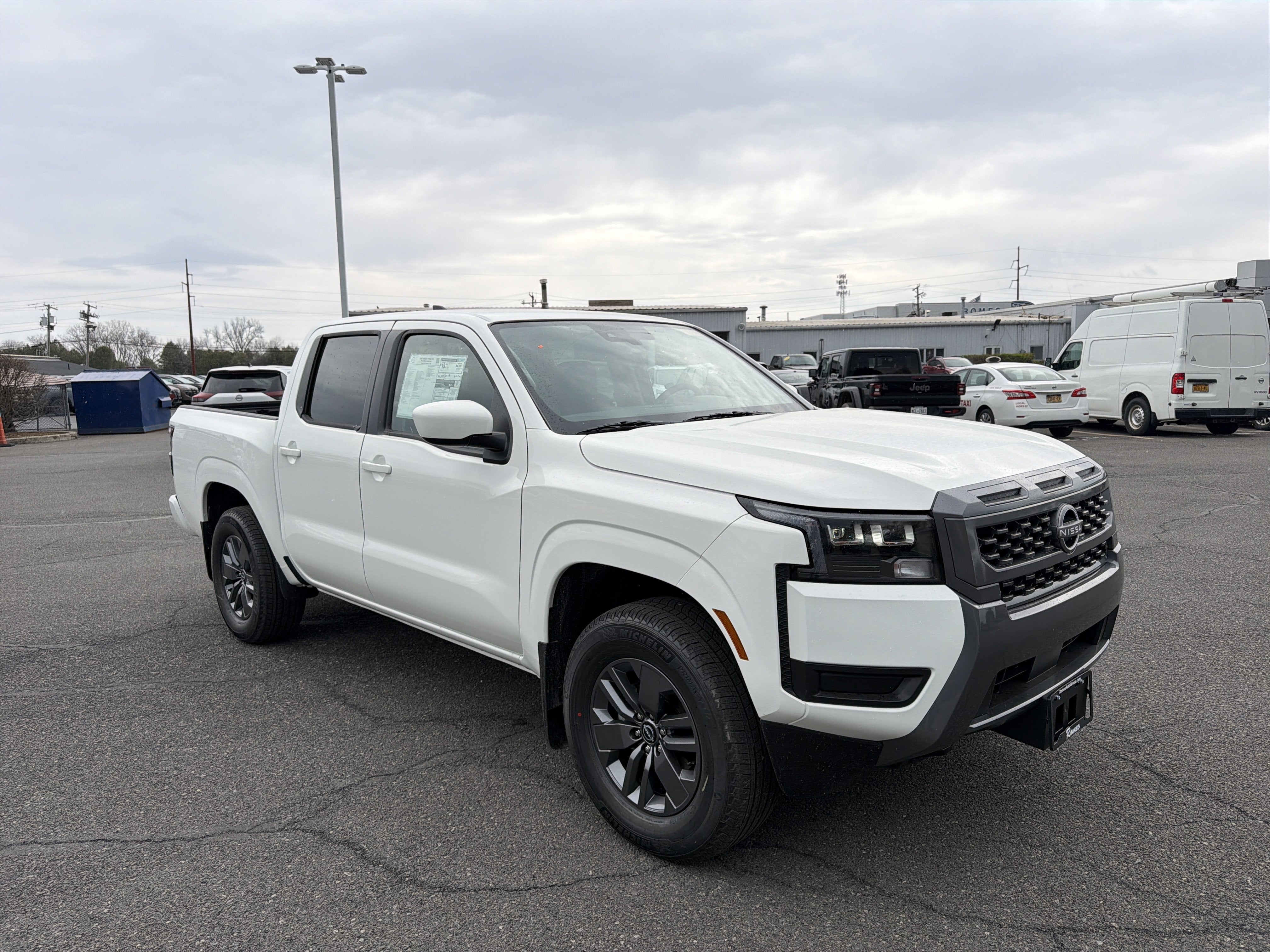 2026 Nissan Frontier SV