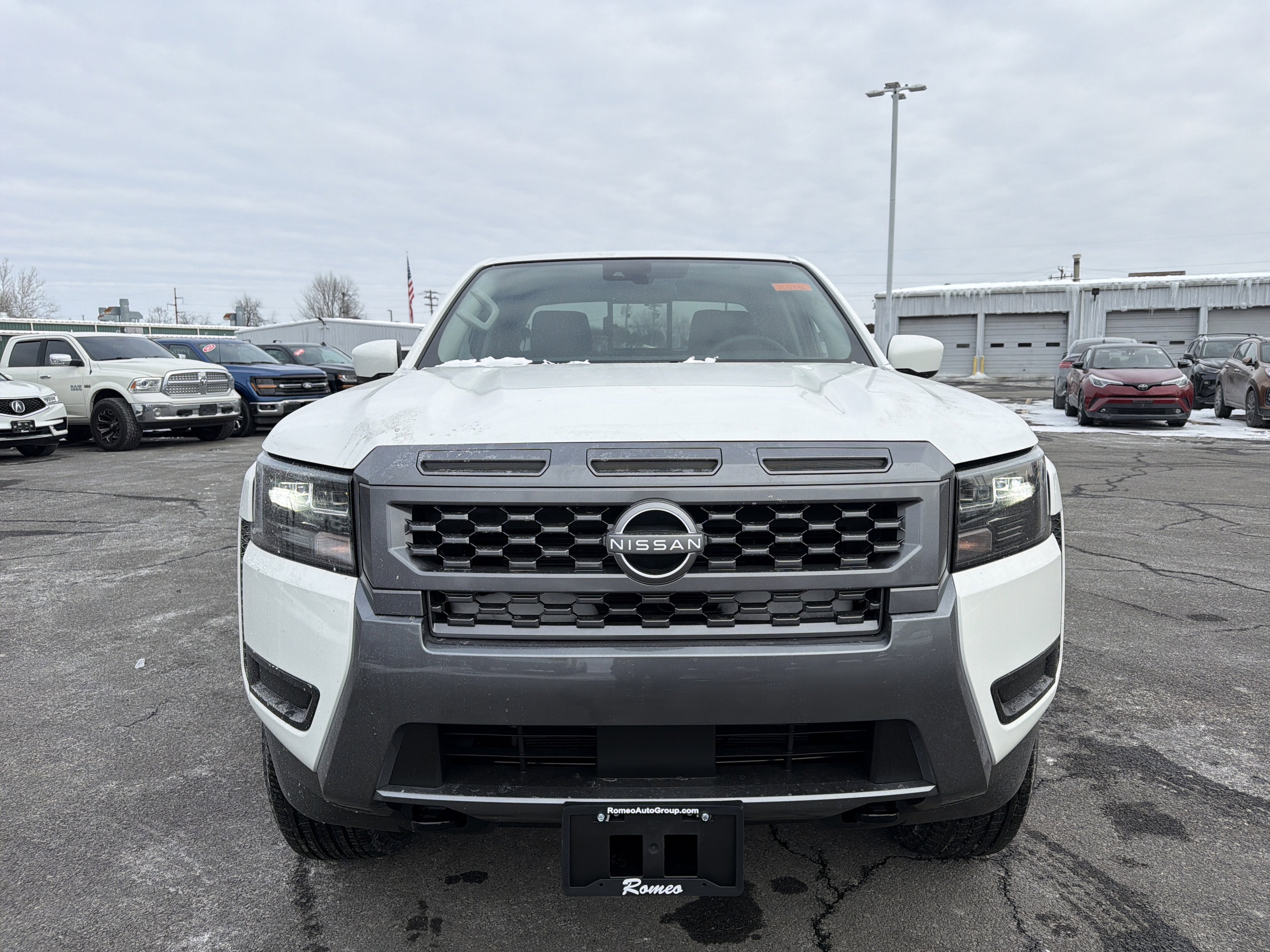 2026 Nissan Frontier SV