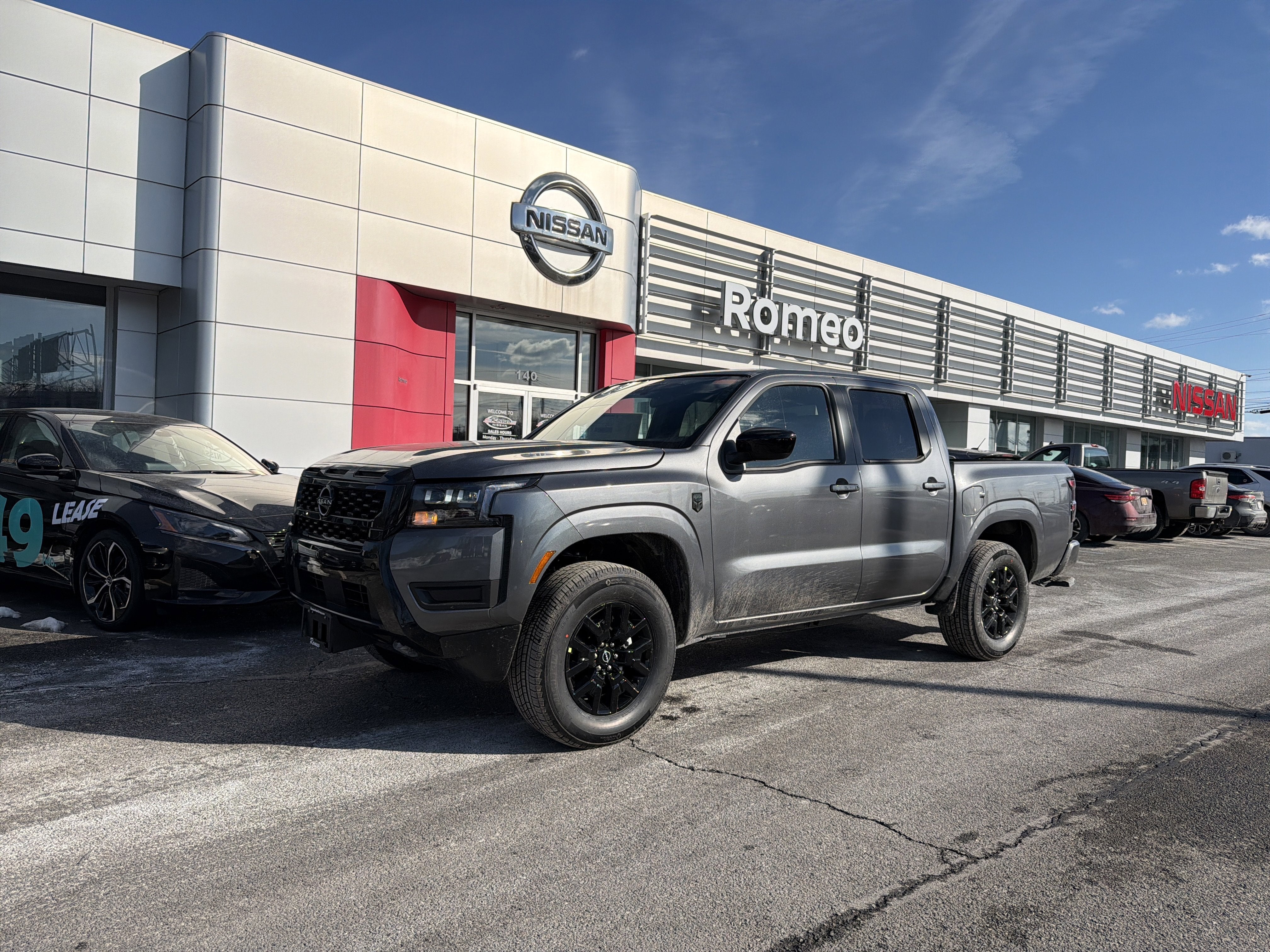 2026 Nissan Frontier SV