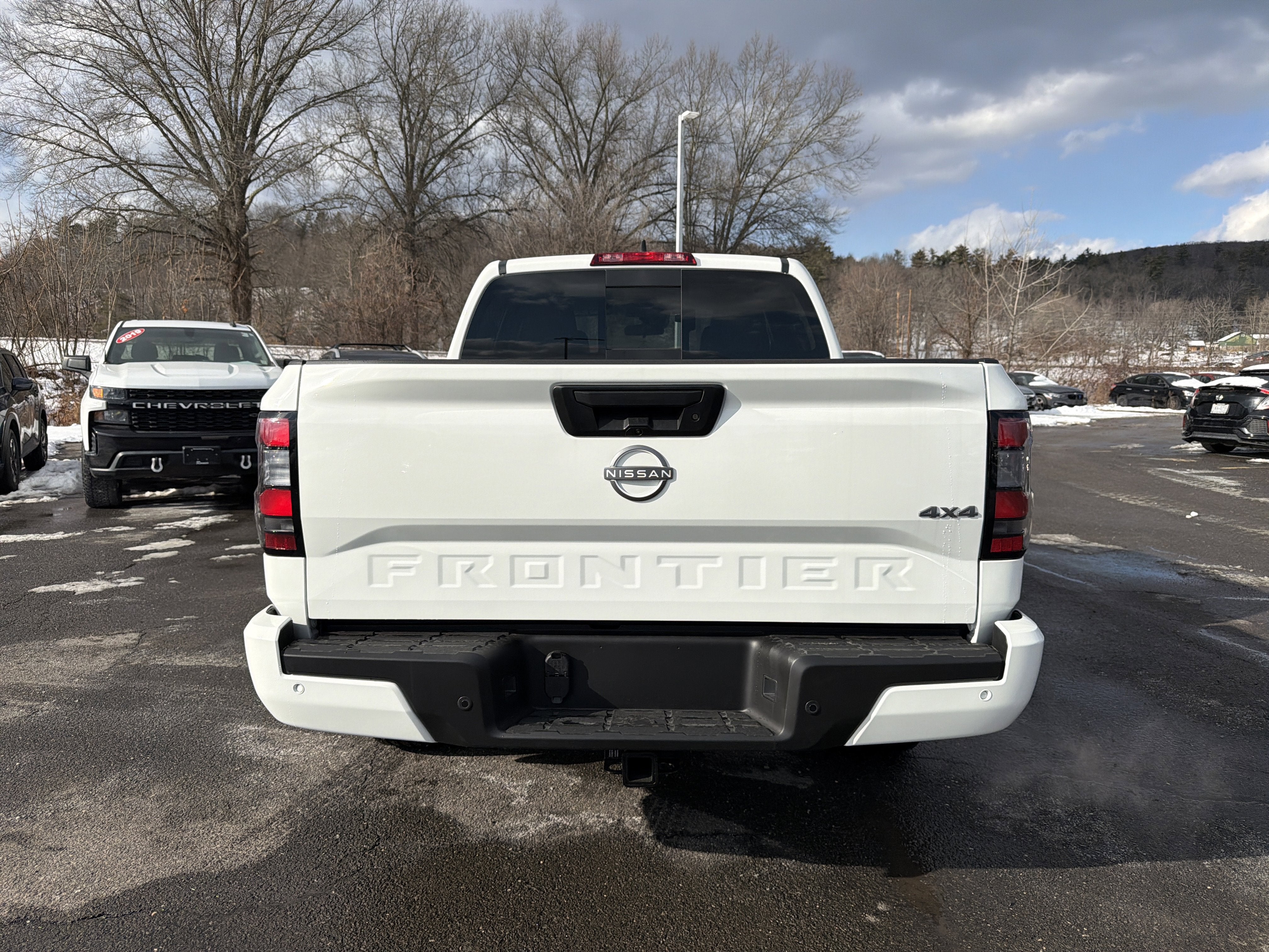 2026 Nissan Frontier SV