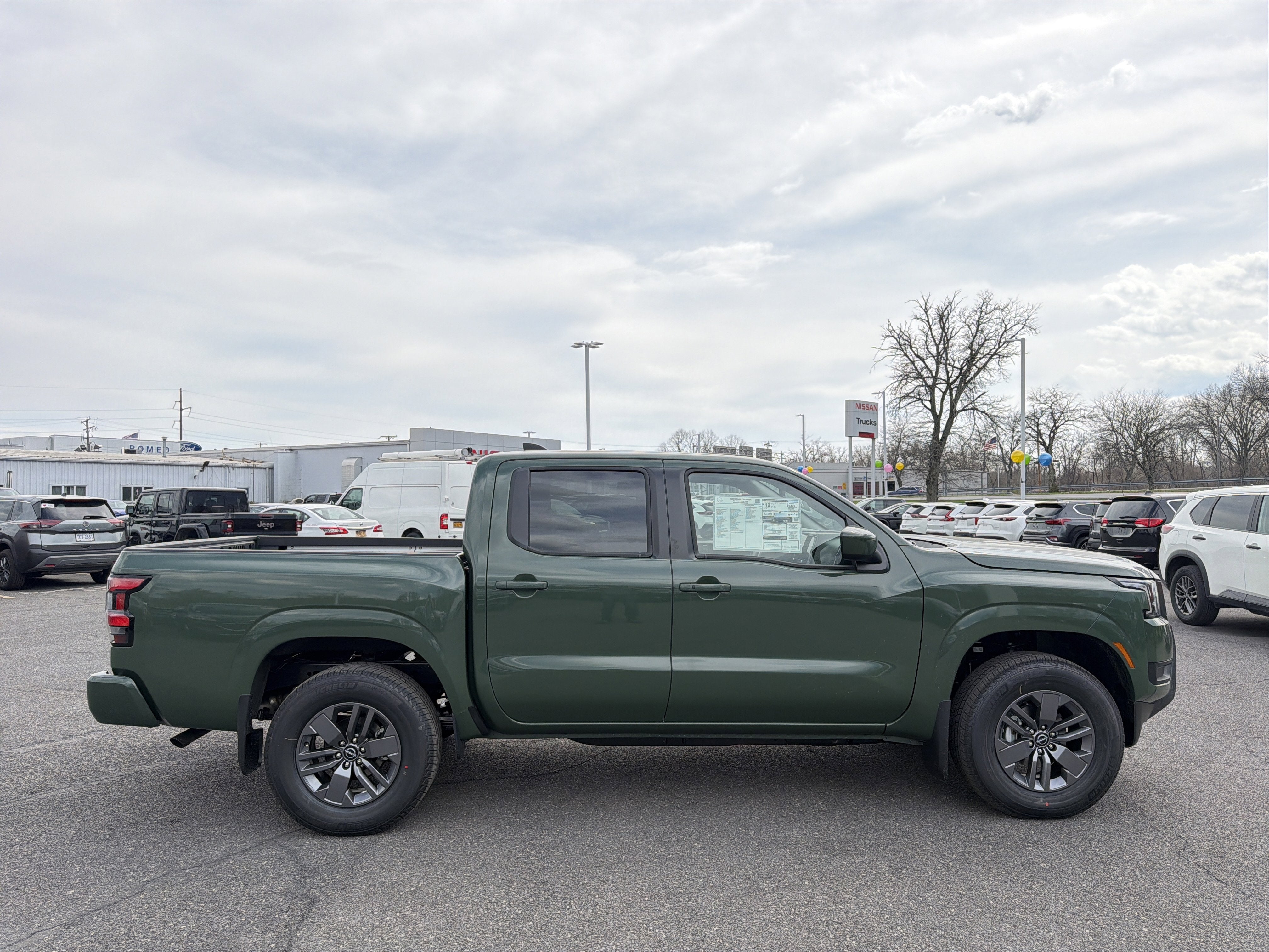2026 Nissan Frontier SV