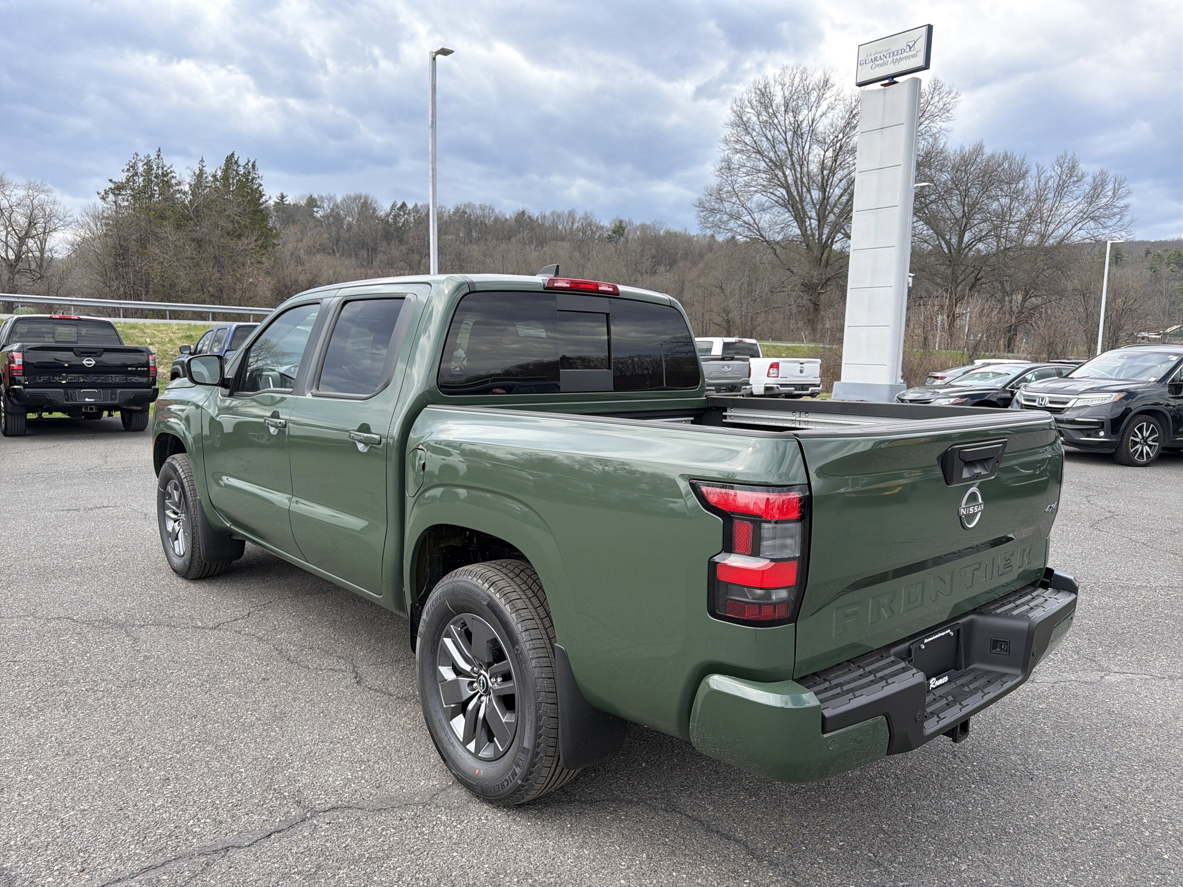 2026 Nissan Frontier SV