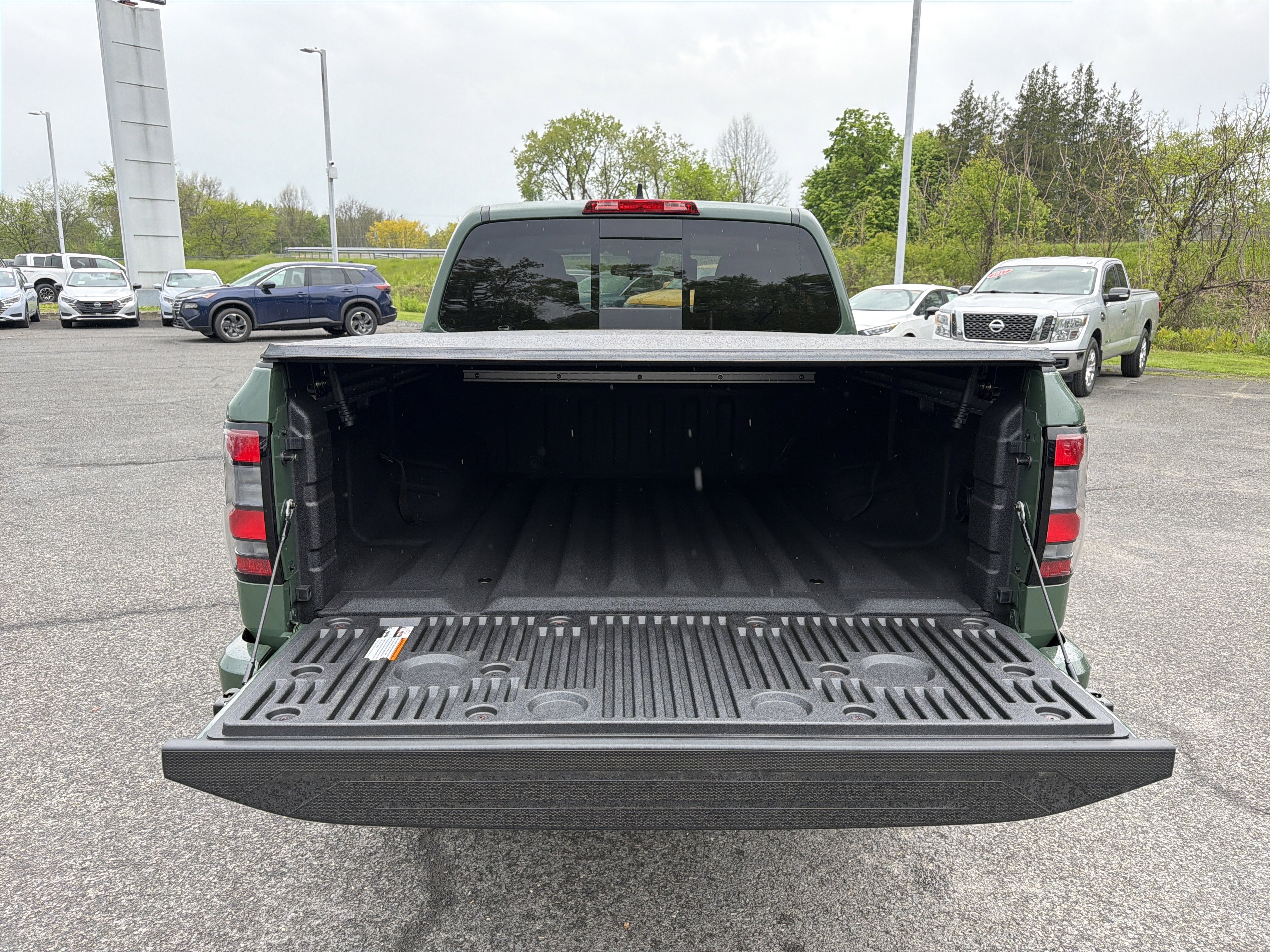 2026 Nissan Frontier SV