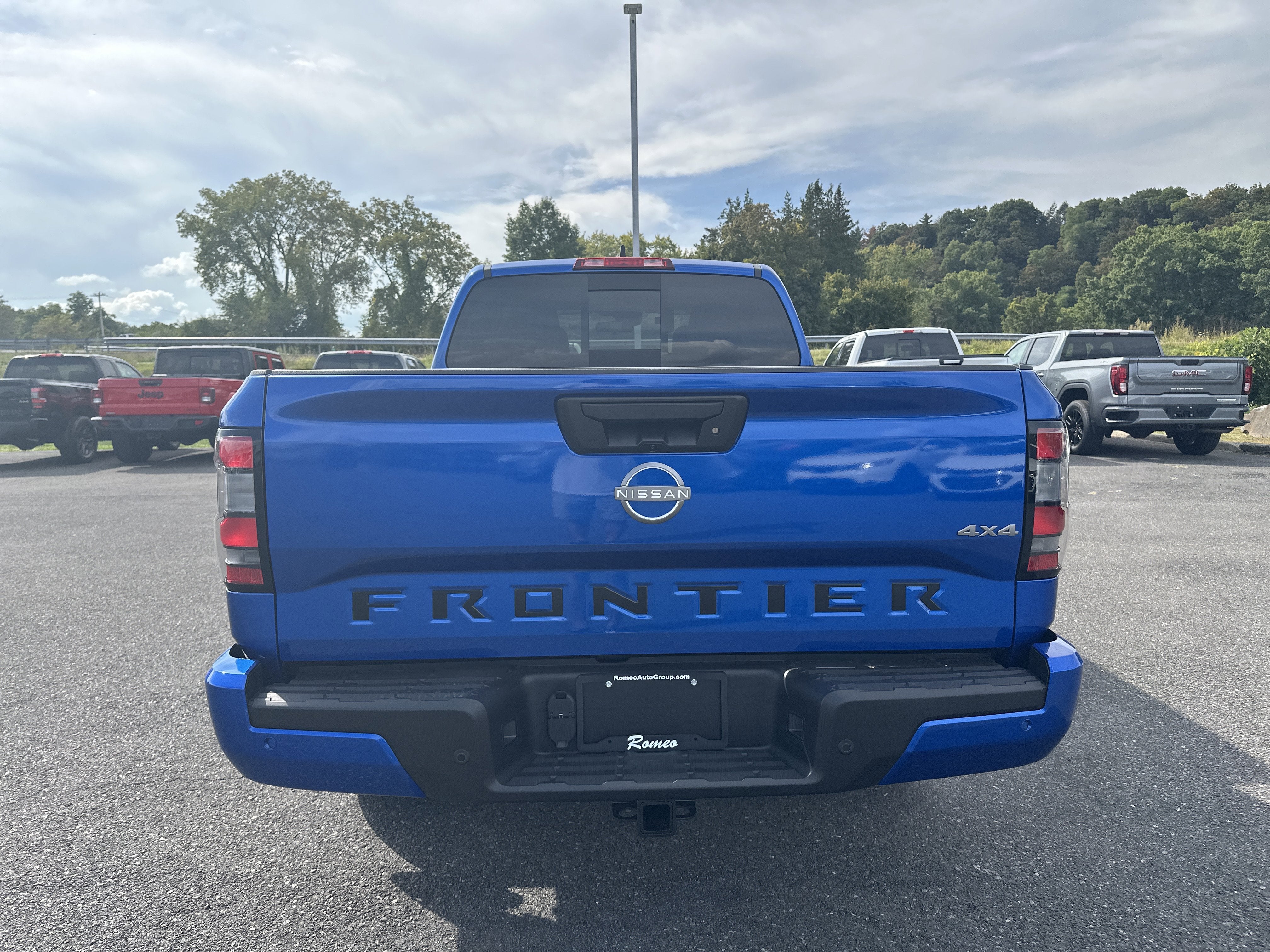 2026 Nissan Frontier SV