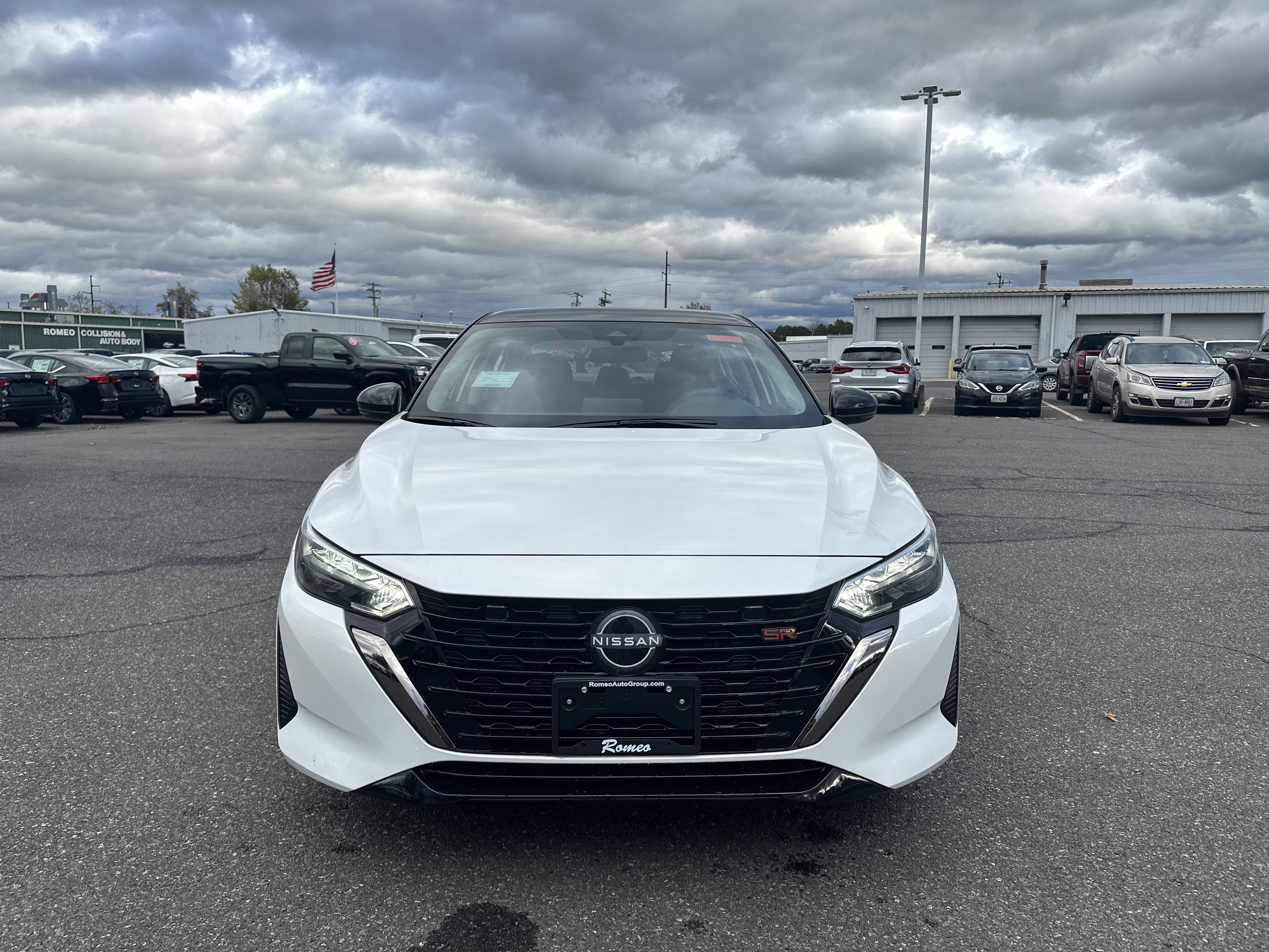 2025 Nissan Sentra SR