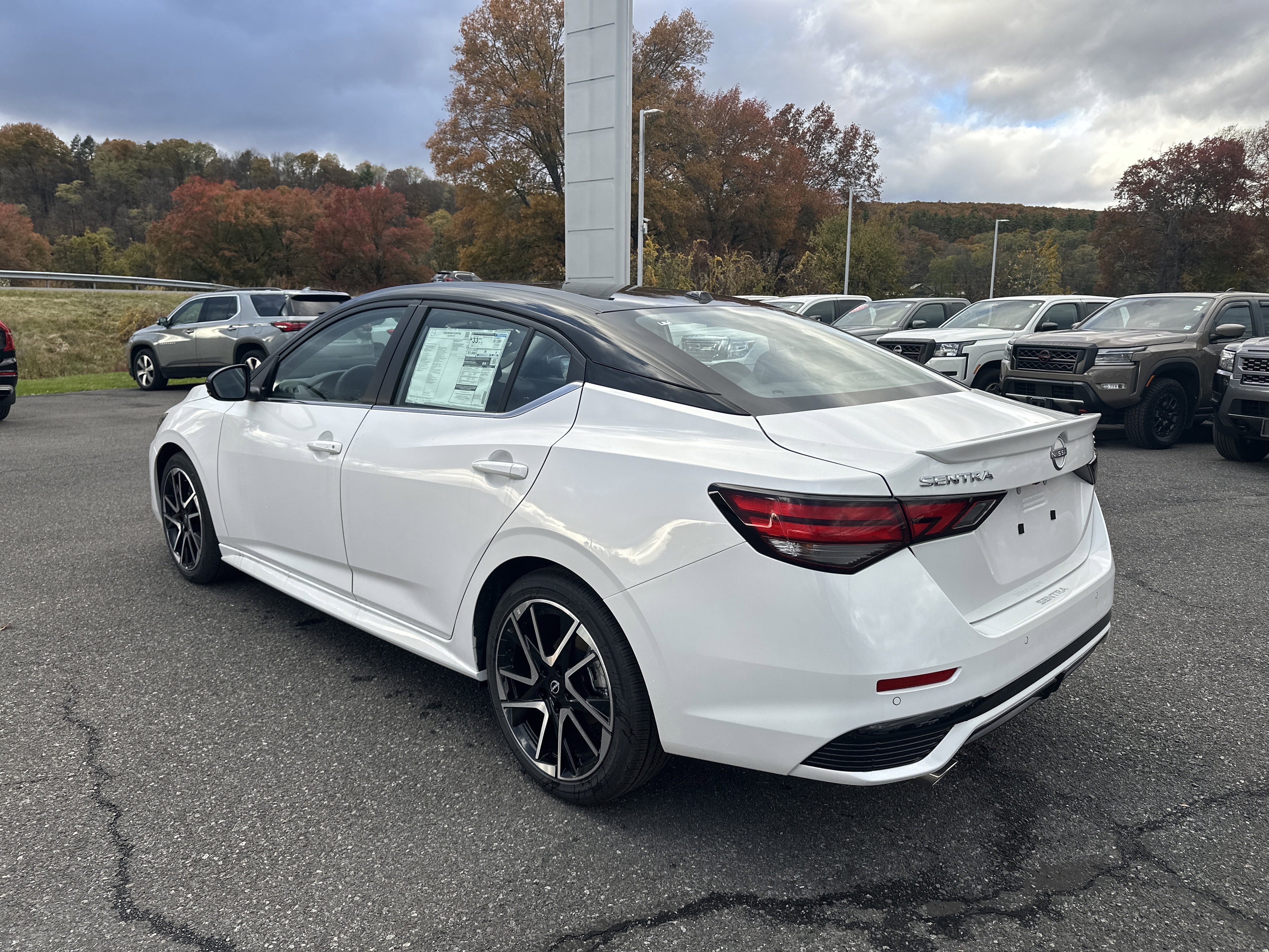 2025 Nissan Sentra SR