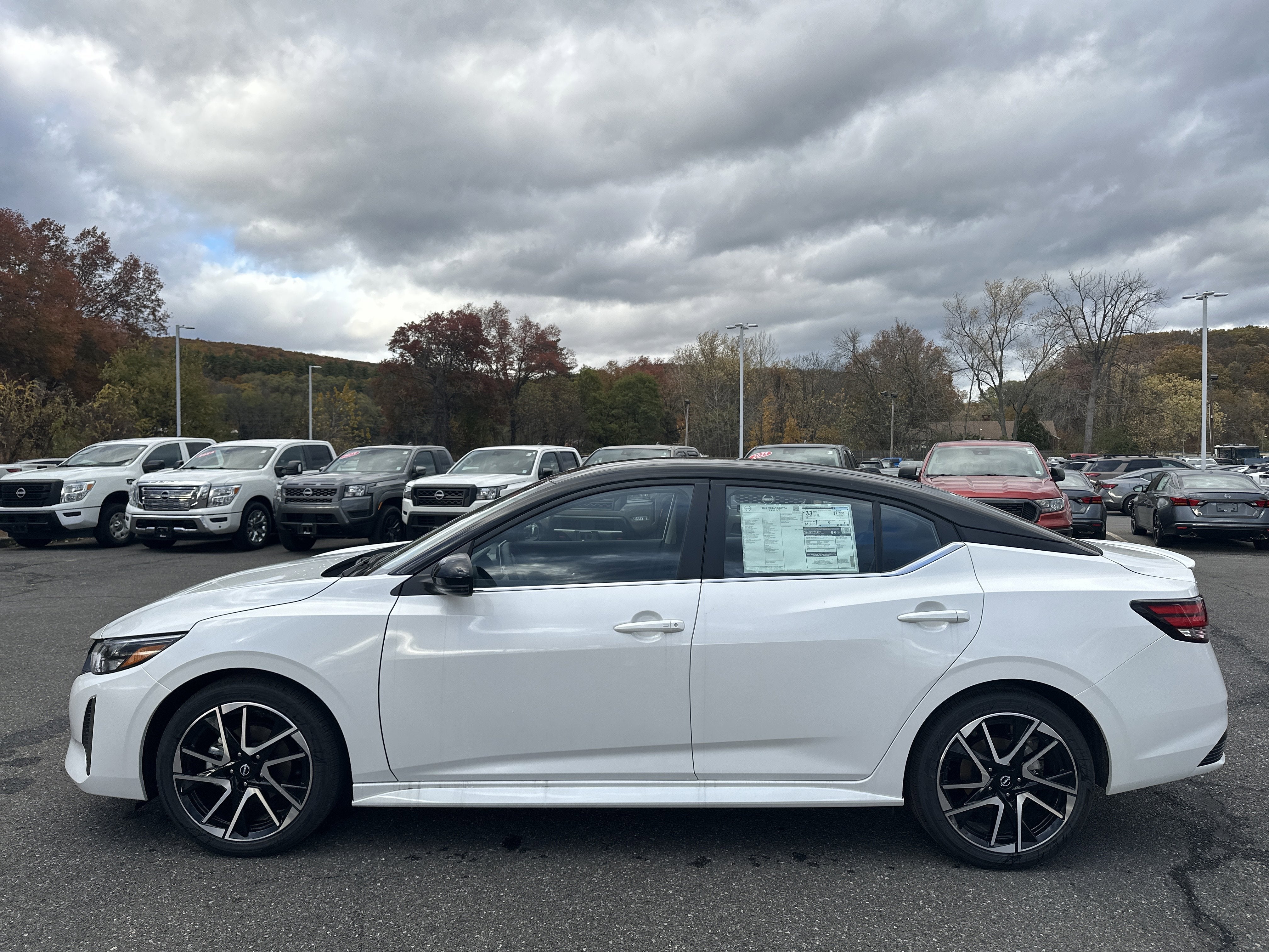 2025 Nissan Sentra SR