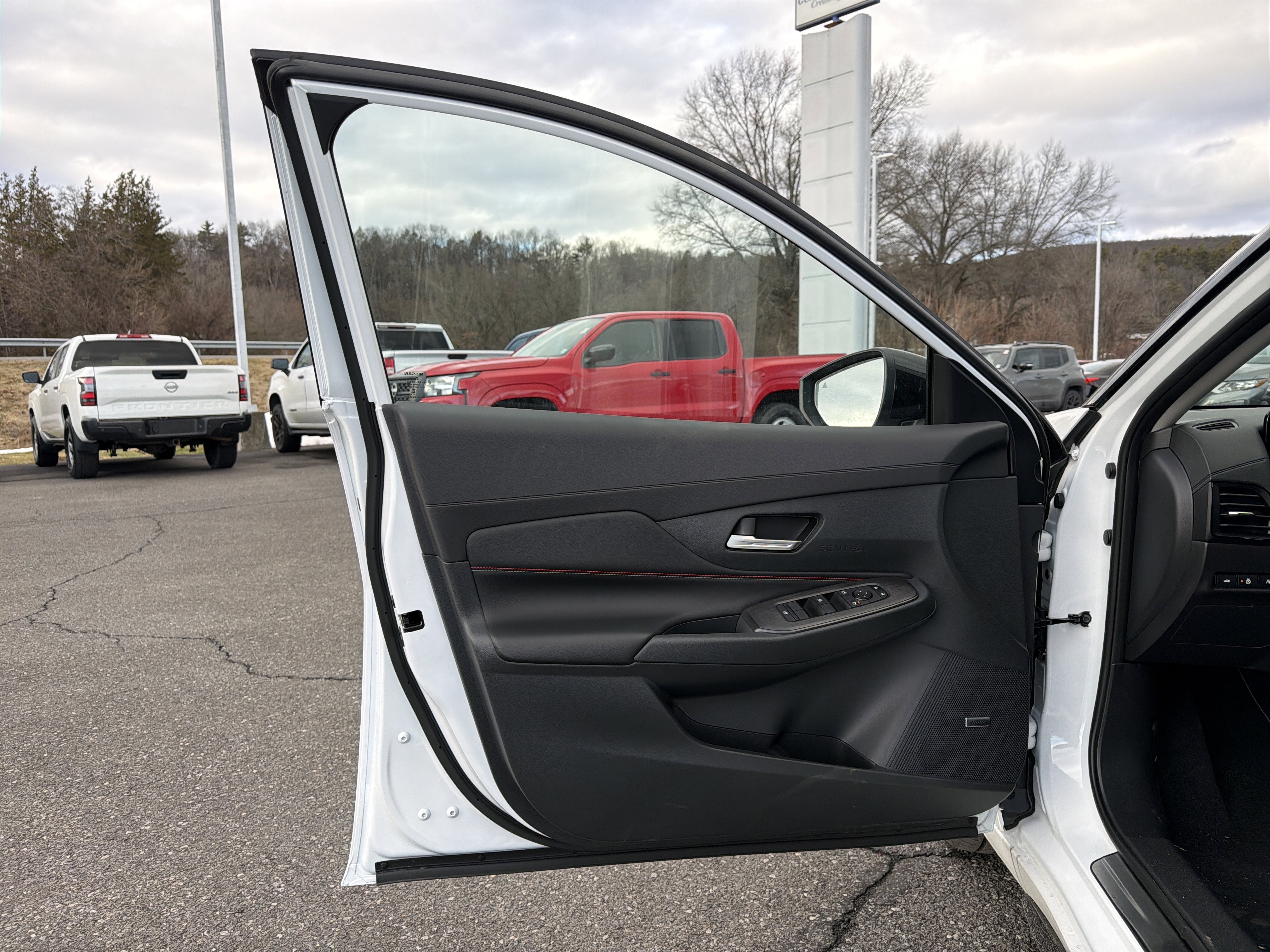 2026 Nissan Sentra SR