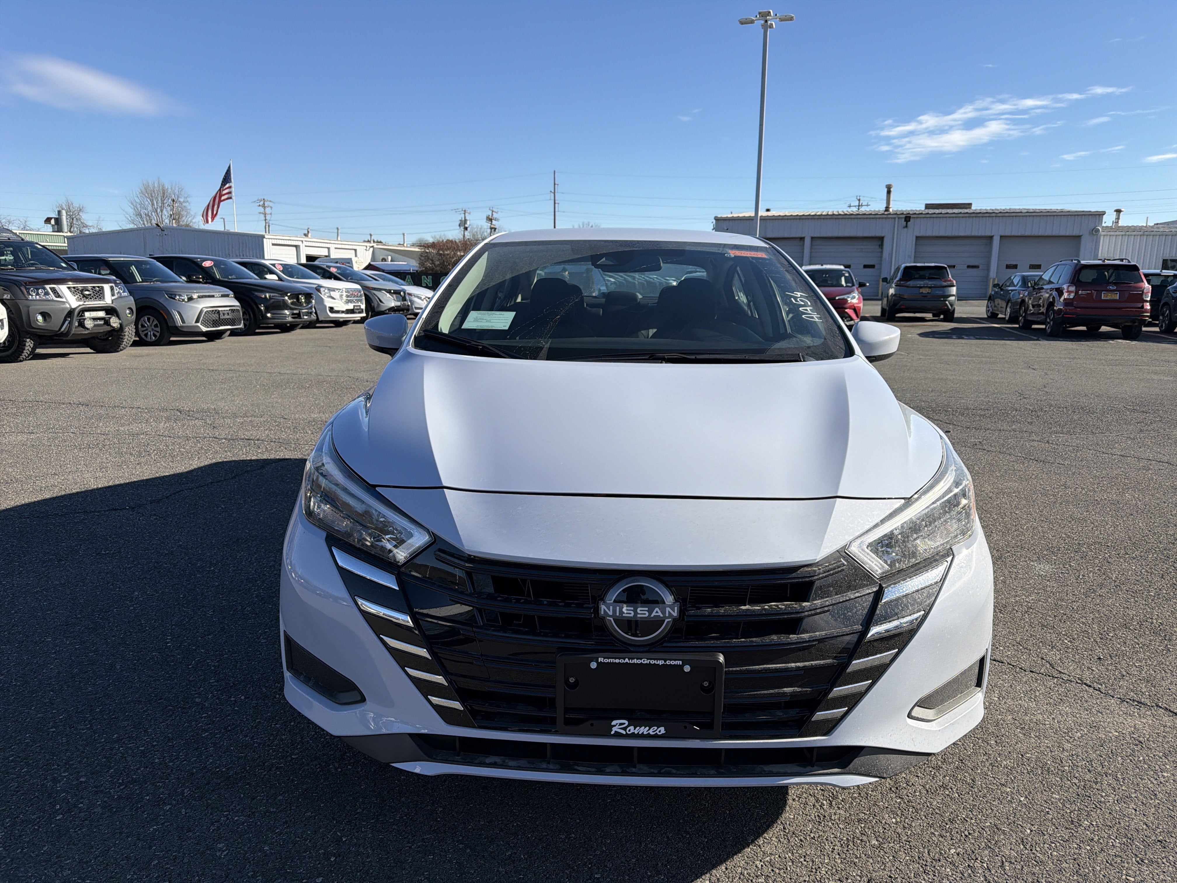 2025 Nissan Versa SV