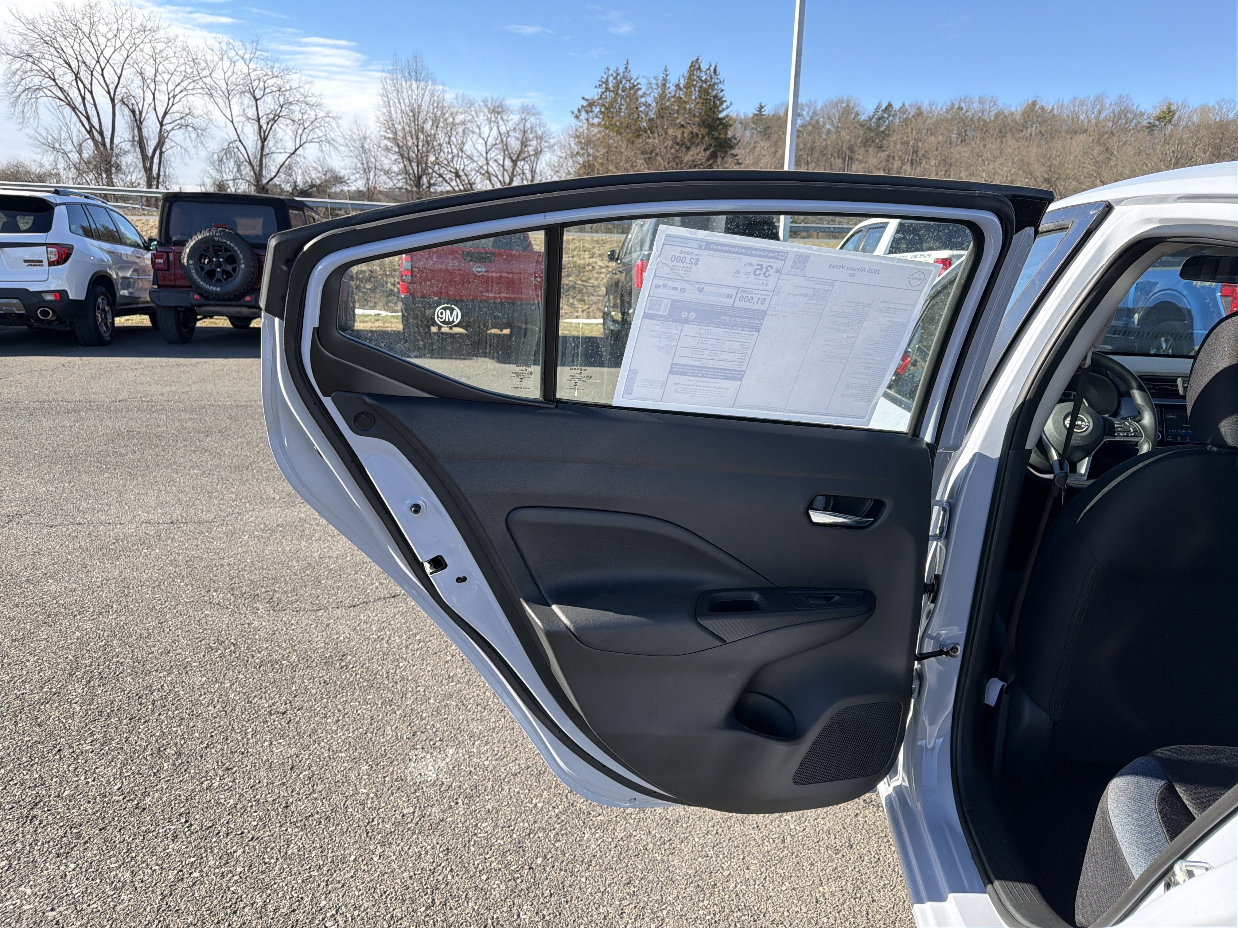 2025 Nissan Versa SV