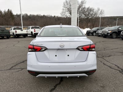 2025 Nissan Versa SV